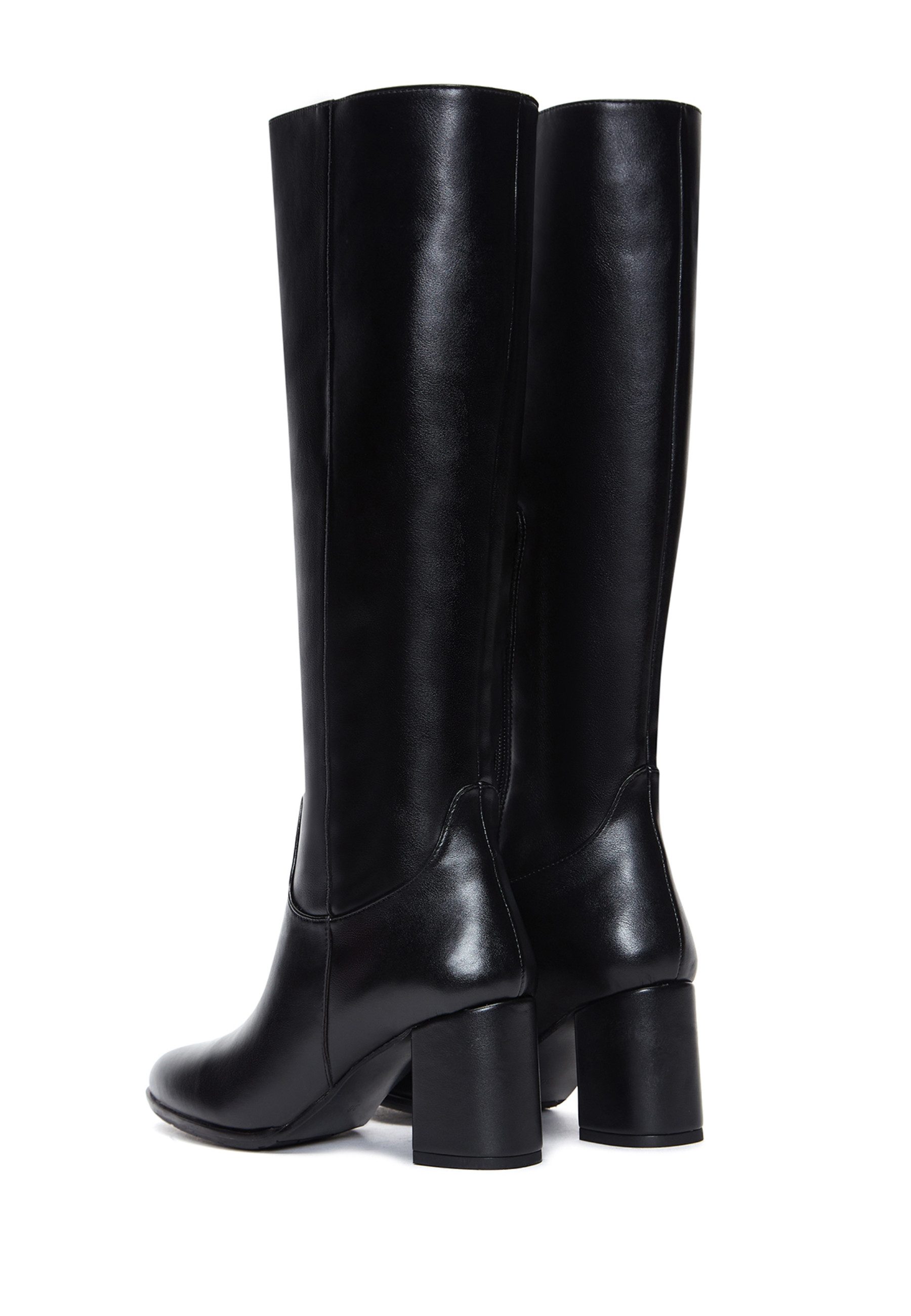 Derimod Absatzstiefel aus Kunstleder Bootsschuh