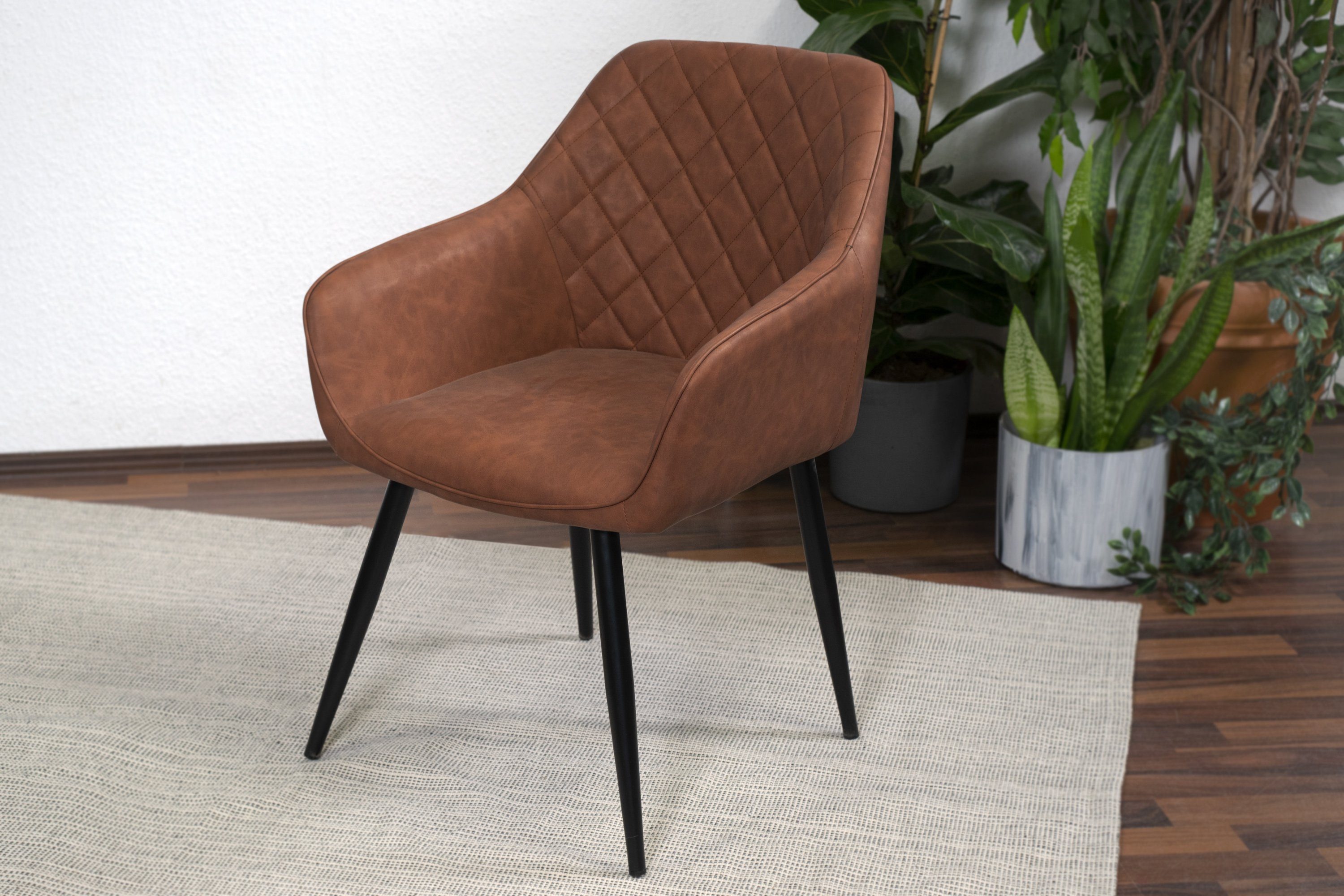 ergonomischer Stil Sitzhöhe hellbraun 43cm Sitzschale, mit Esszimmerstuhl Lasse, Junado® skandinavischer