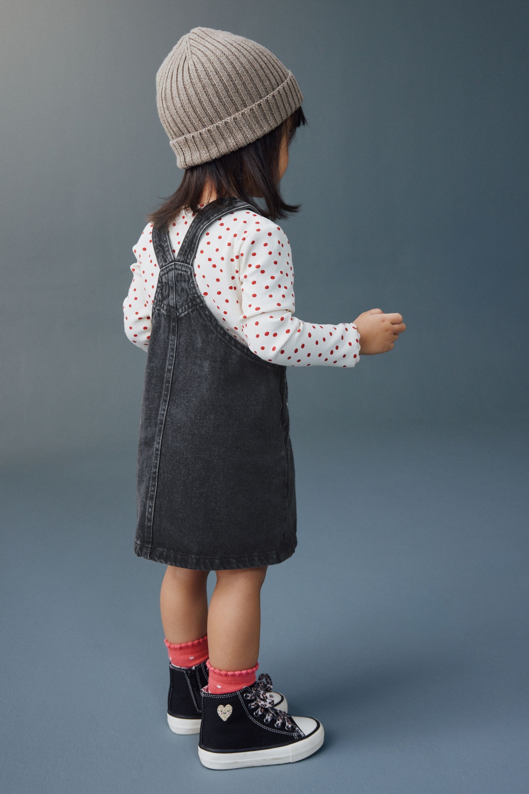 Next Latzkleid Trägerkleid aus Denim (1-tlg)