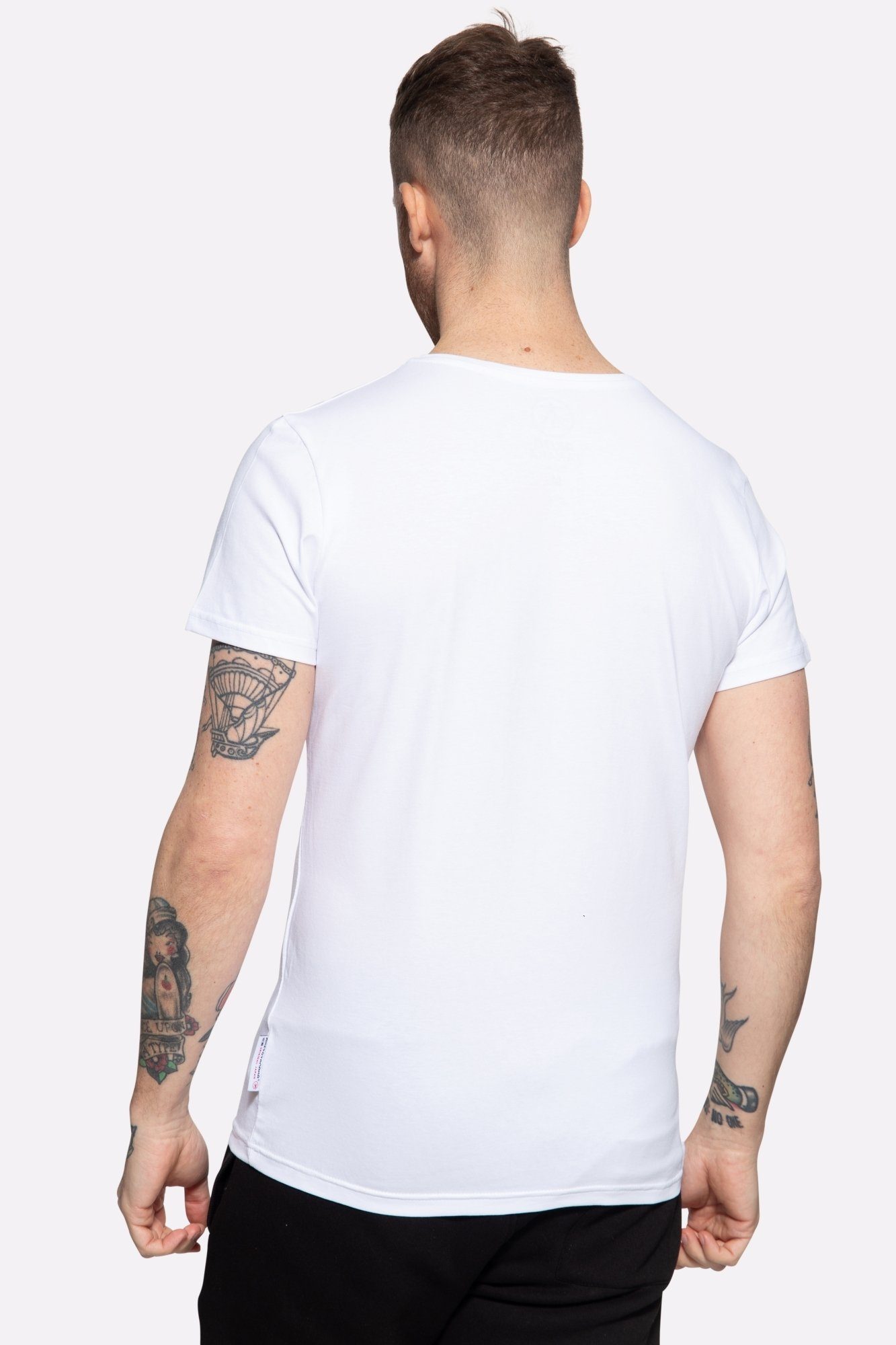 T-Shirt weiß mit Kontrast-Print Akito Tanaka Code City