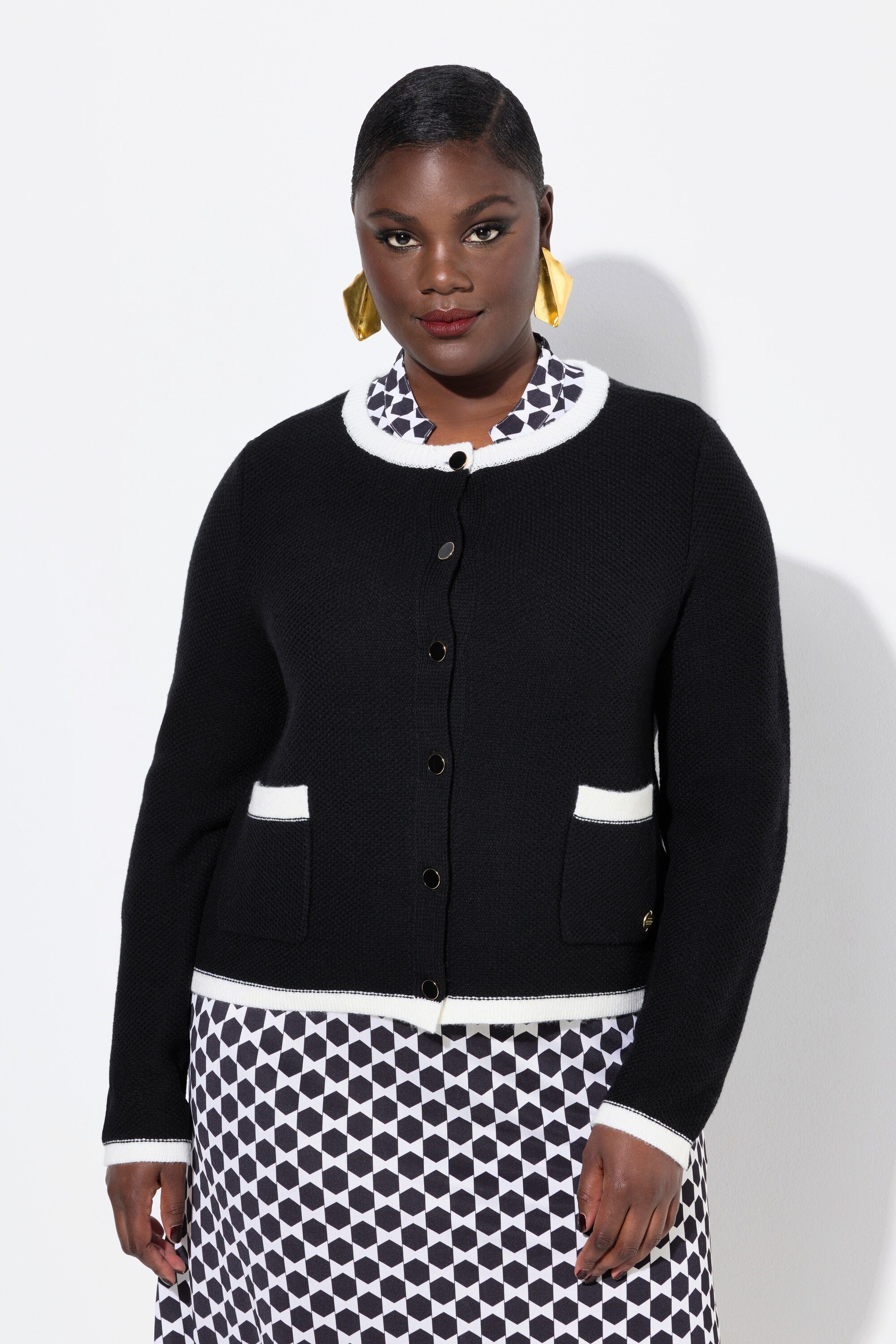 Strickjacke Strickjacke Schmuckbündchen Rundhals Taschen