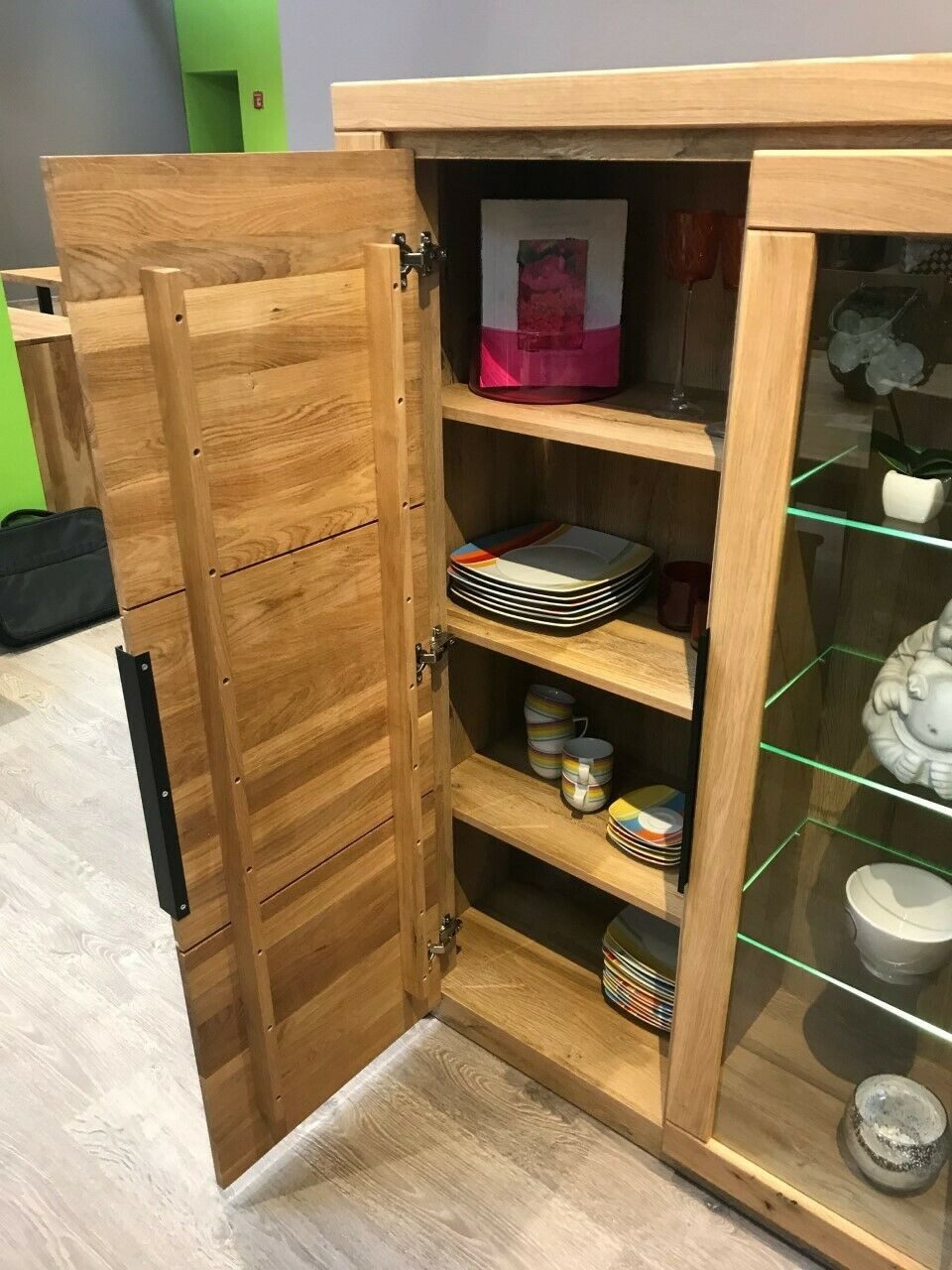 ELFO Highboard Vitrine Highboard Greta Wildeiche Teilmassiv Höhe 141cm Breite 108cm