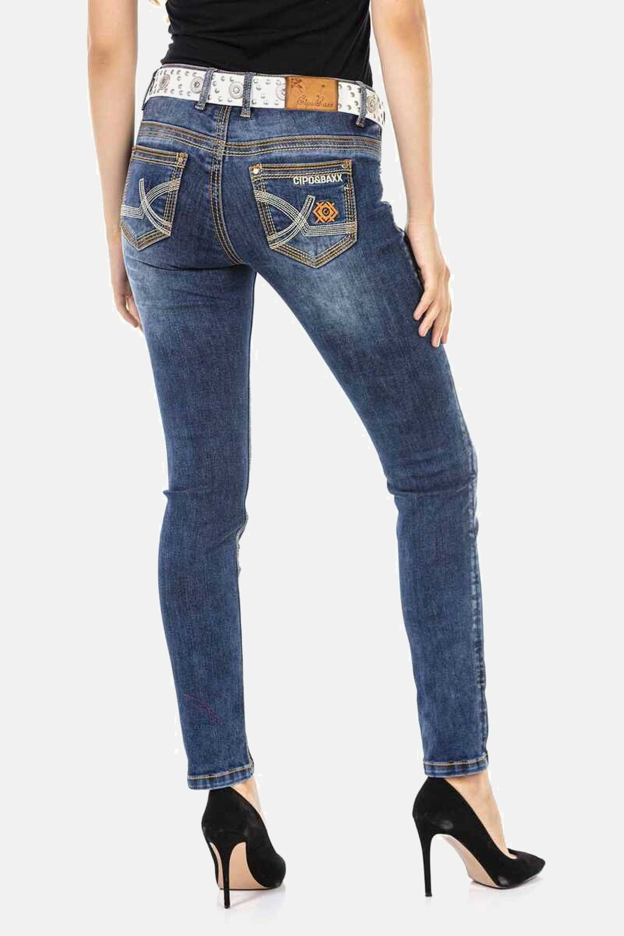 Cipo & Baxx Slim-fit-Jeans Jeans mit trendigen Ziernähten, WD462