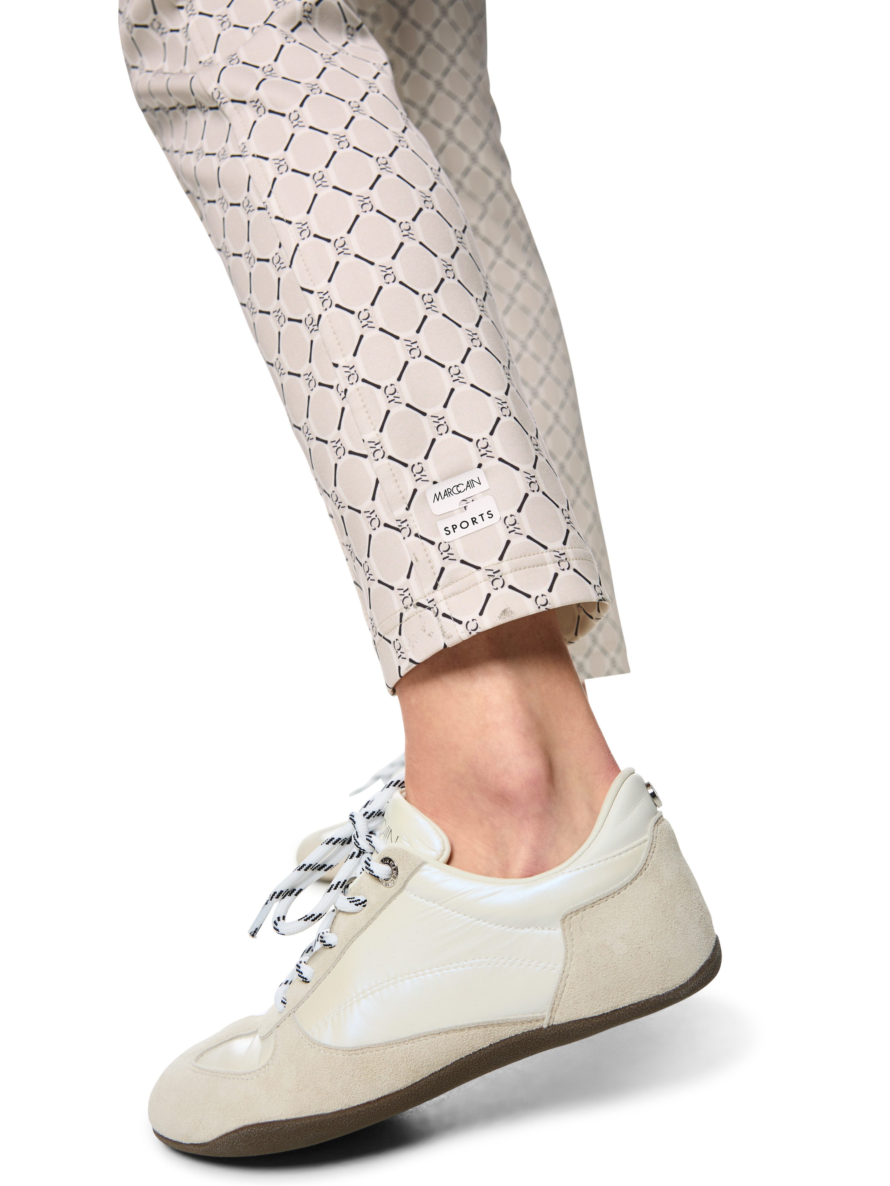 Marc Cain Jerseyhose Golden Hour Premium Damenmode Model: Sofia, bedruckt, aus Scubajersey