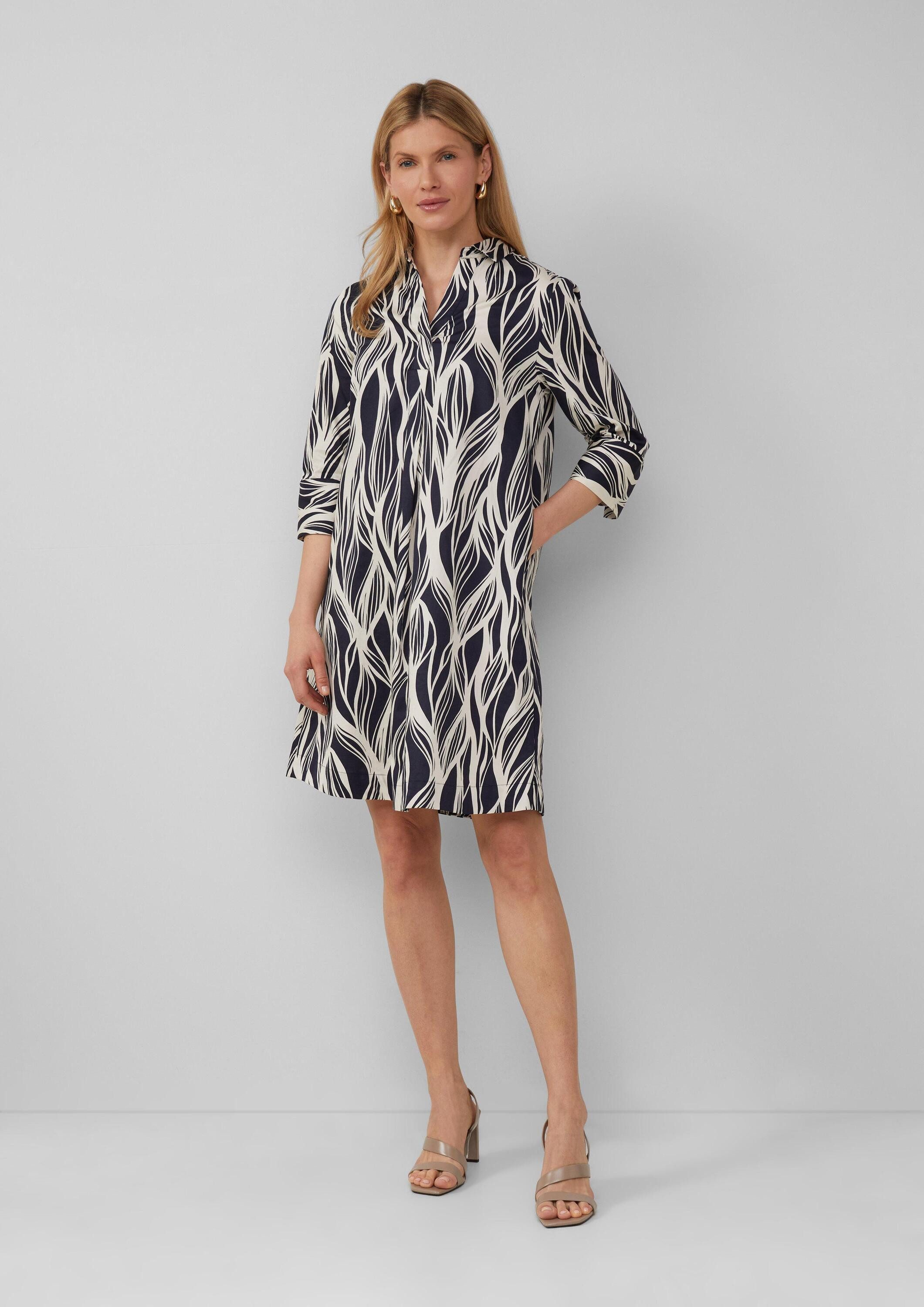 s.Oliver Minikleid Kleid Kurzes Popeline-Kleid mit Print und Knopfleiste