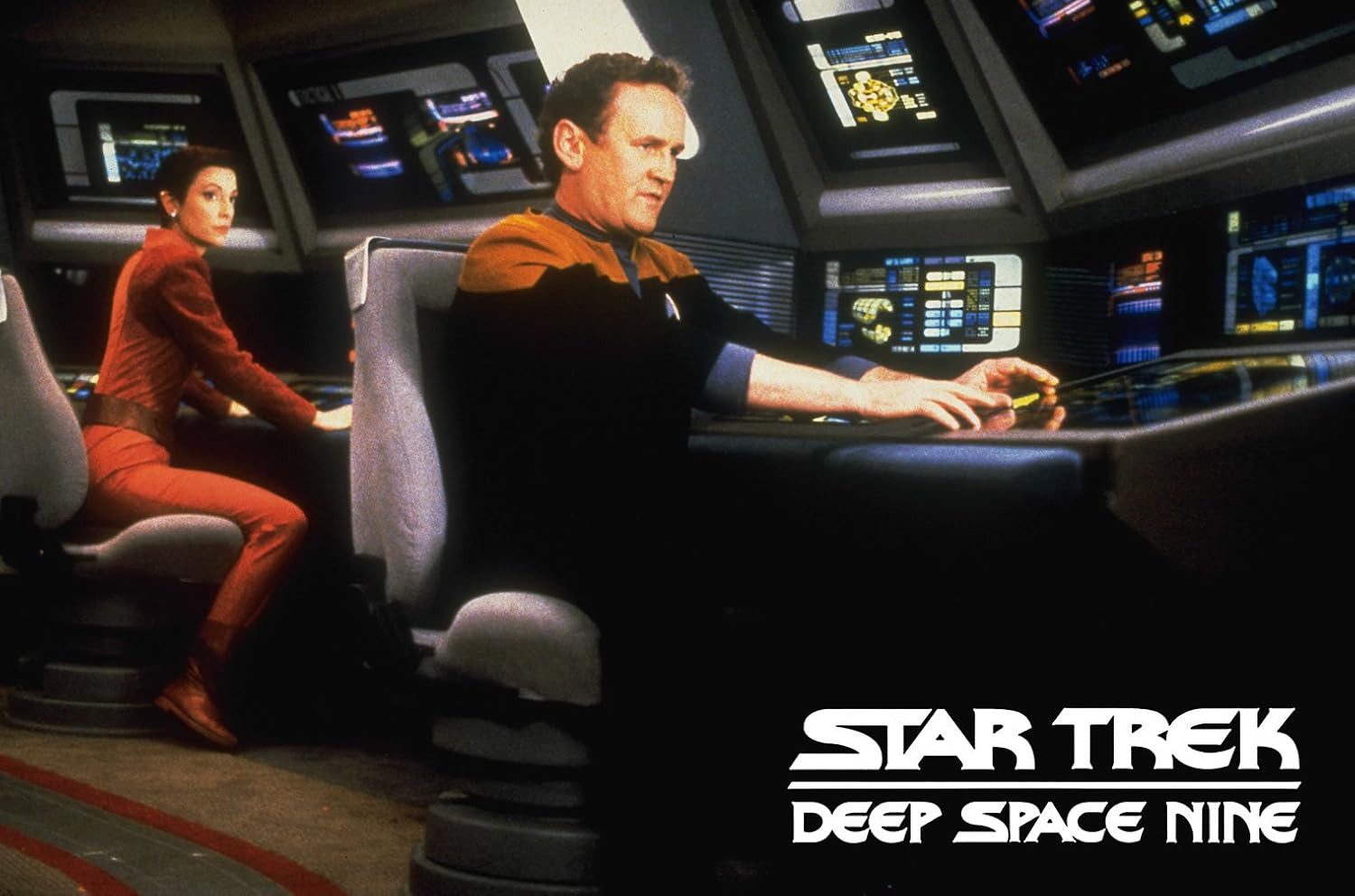 Universal Pictures DVD Star Trek: Deep Space Nine - Die komplette Serie [48 DVDs], (48 Discs, 48-St., 176 Episoden), Enthält Staffel 1-7 + Extras