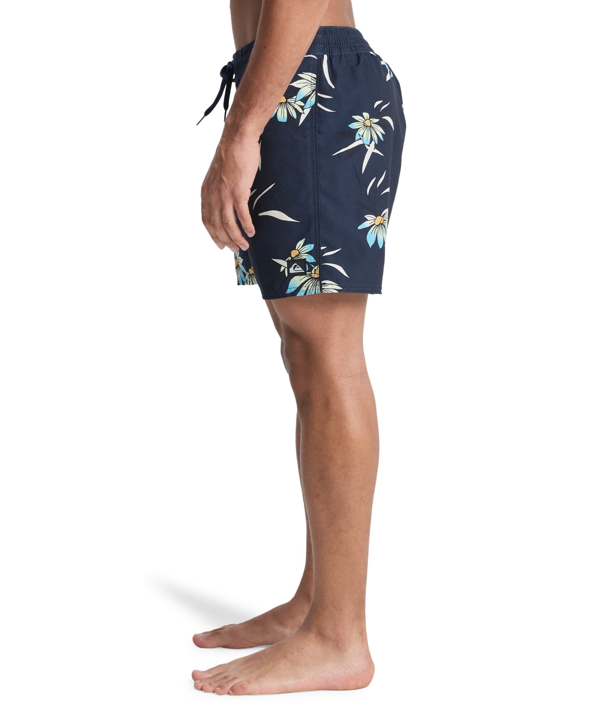 Quiksilver Badeshorts EVERYDAY HALF JAM 16 schnell trocknendes Material, mit normaler Leibhöhe, Straight Leg Fit