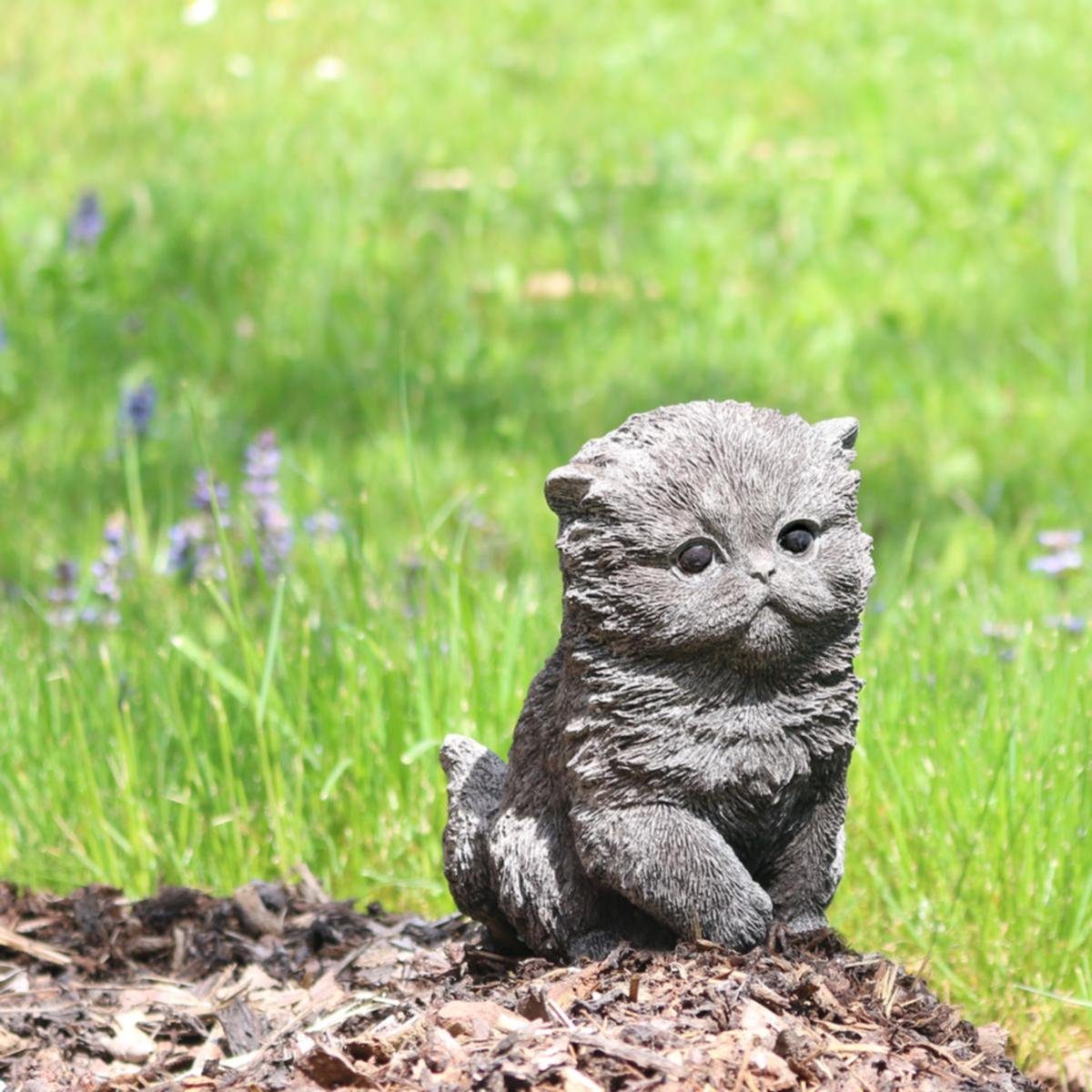 Gartenfigur kleine 440s H dicke (Stück) Katze 15,5 cm, Antiksteinguss ca. 440s