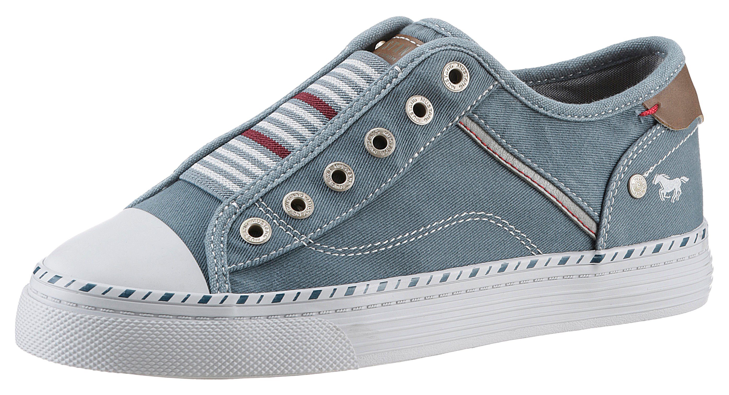 Mustang Shoes Slip-On Sneaker mit praktischem rauchblau Gummizug