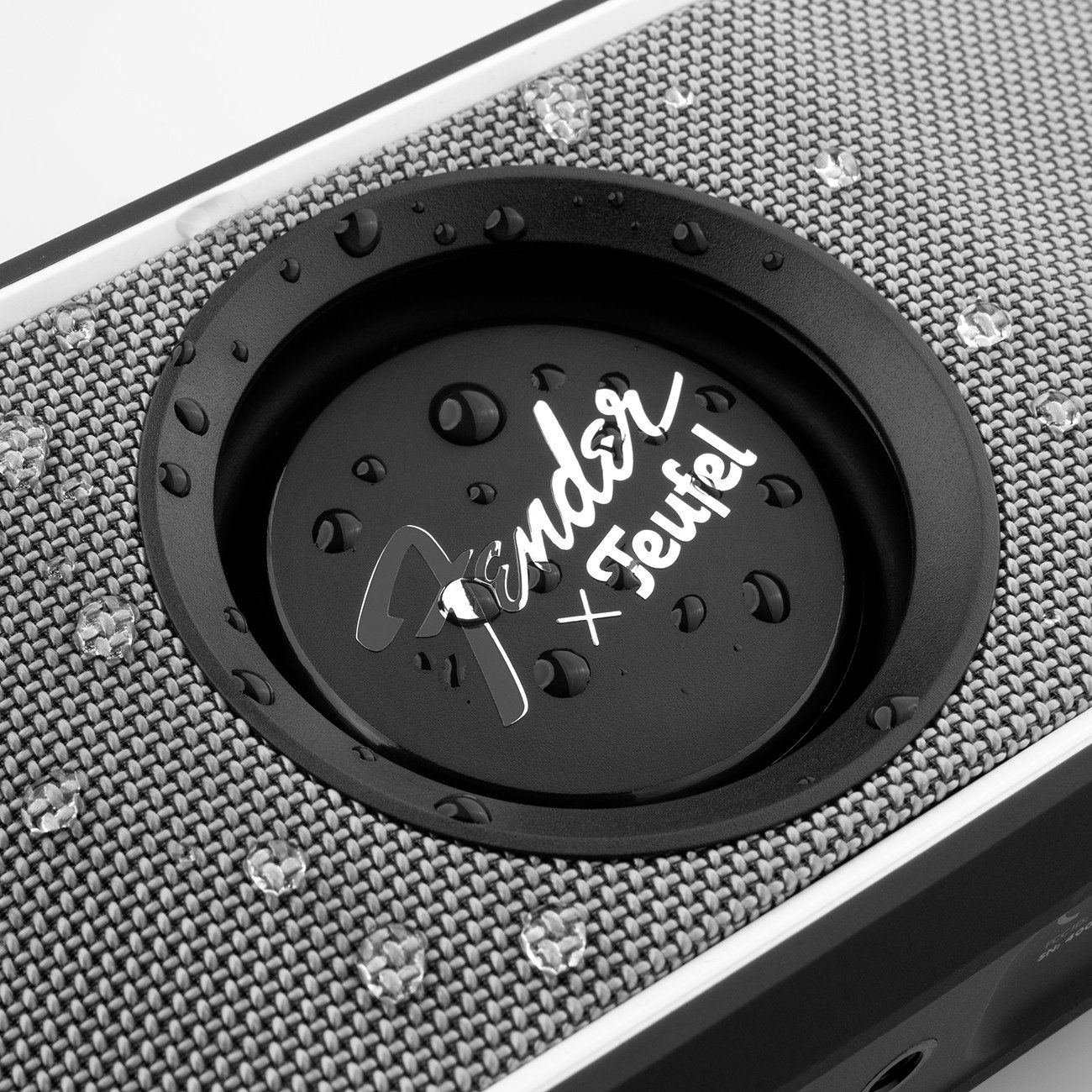 Teufel Fender x Teufel ROCKSTER GO 2 Wireless Lautsprecher (Bluetooth, 8 W, IP67-zertifiziert) – Bild 5 von 5