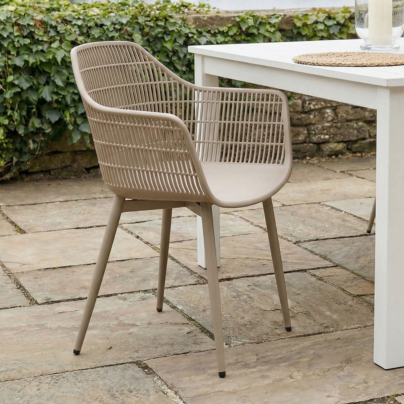 IDIMEX Gartenstuhl MARGHERITA (4 St), Schalenstuhl 4er Set aus Kunststoff mit Metallbeinen Champagner