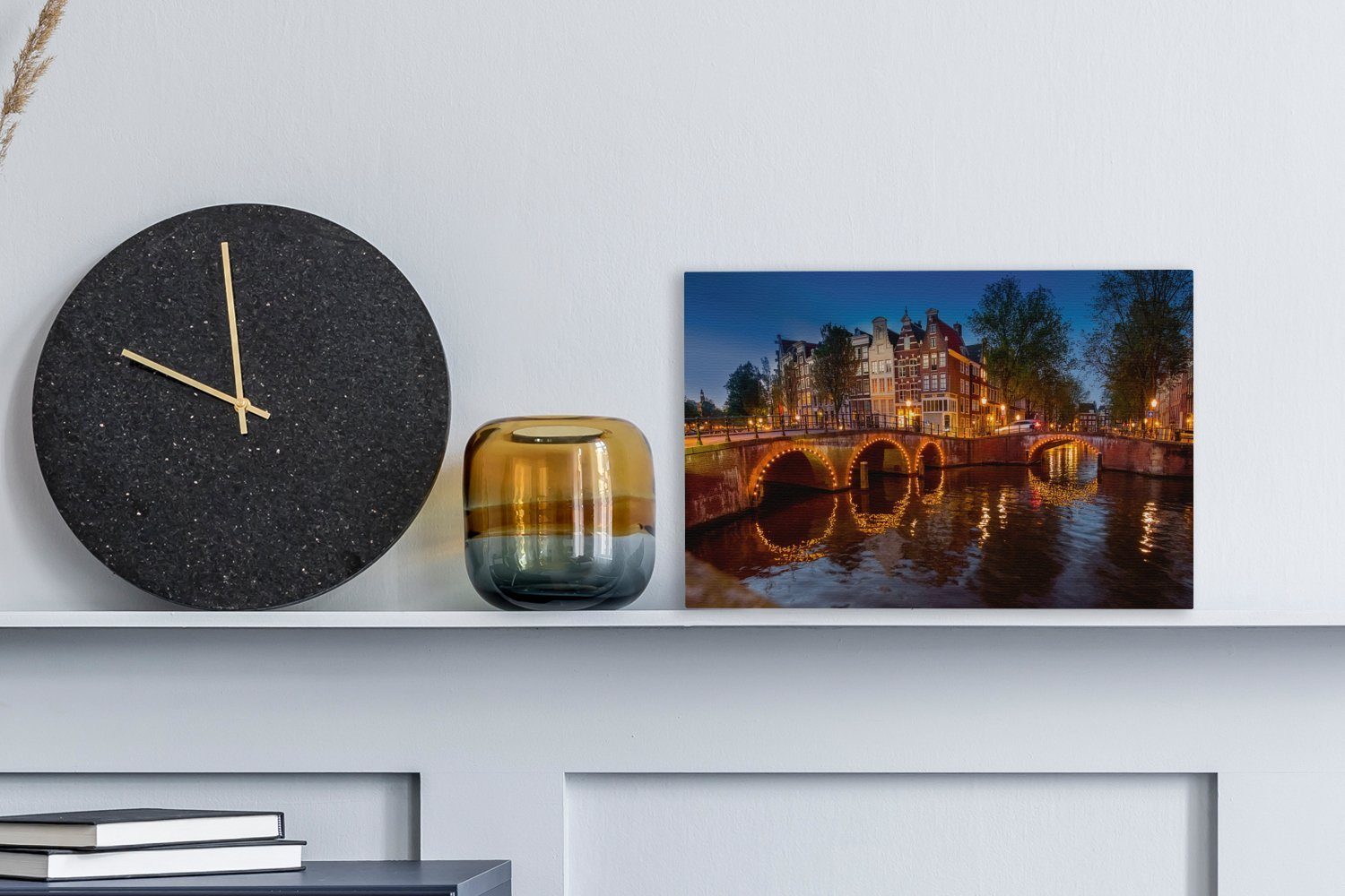 (1 cm Wandbild Wanddeko, 30x20 Keizersgracht St), Leinwandbild Amsterdams Brücke, Aufhängefertig, OneMillionCanvasses® mit einer Leinwandbilder, beleuchteten