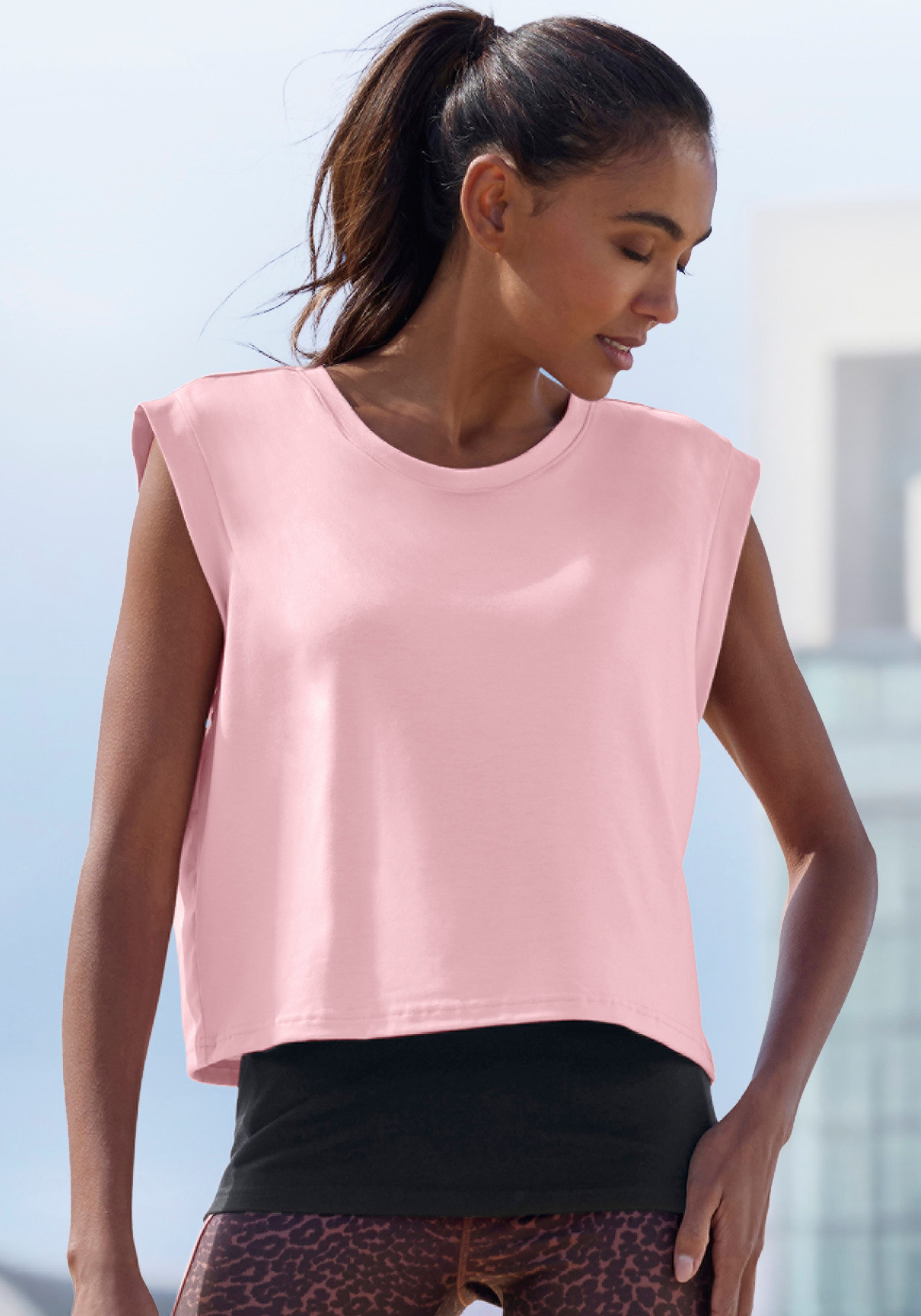 LASCANA ACTIVE 2-in-1-Shirt im doppellagigen Look