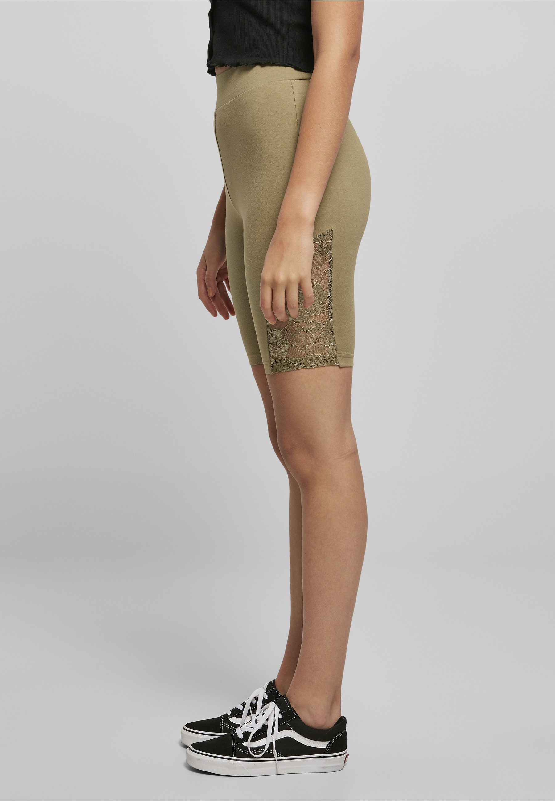 URBAN CLASSICS Fahrradhose Urban Classics Damen Ladies High Waist Lace Inset Cycle Shorts (1-tlg)