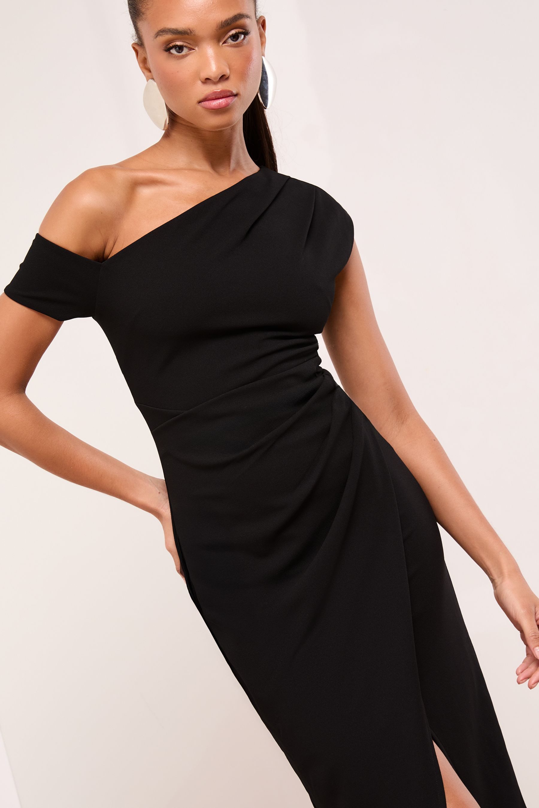 LIPSY Midikleid Lipsy Midikleid mit geraffter Taille, Regular (1-tlg)
