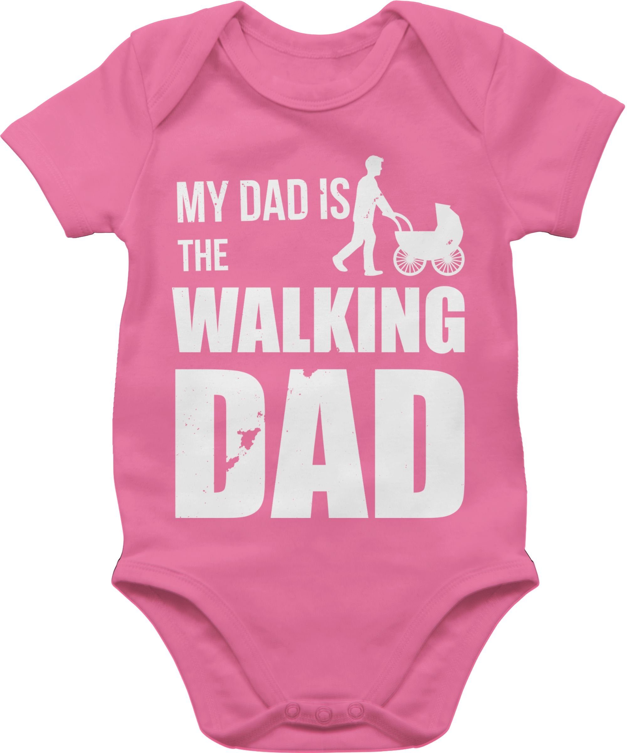 Shirtracer Shirtbody My Dad is the Mädchen Junge & Dad Baby Strampler weiß Walking Pink 3
