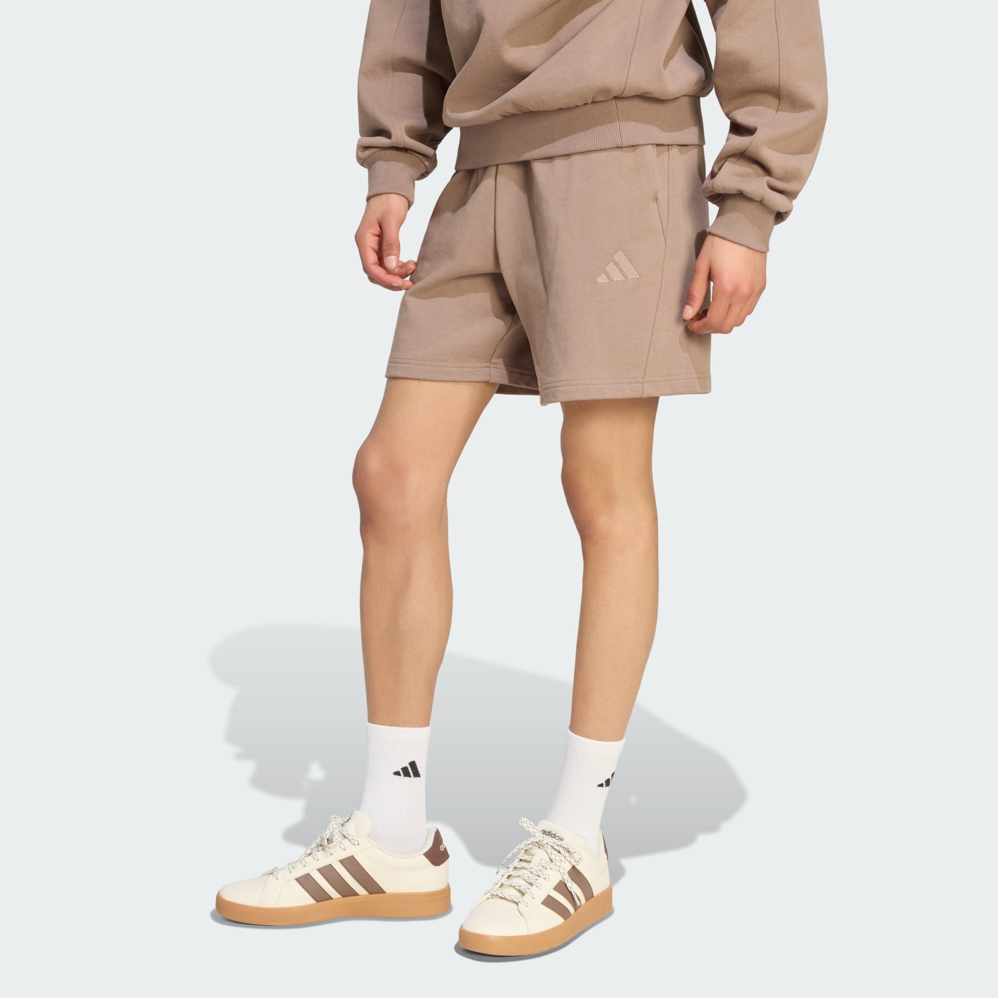 adidas Sportswear Shorts ADIDAS KIT SHORTS, KLEINES LOGO (1-tlg)