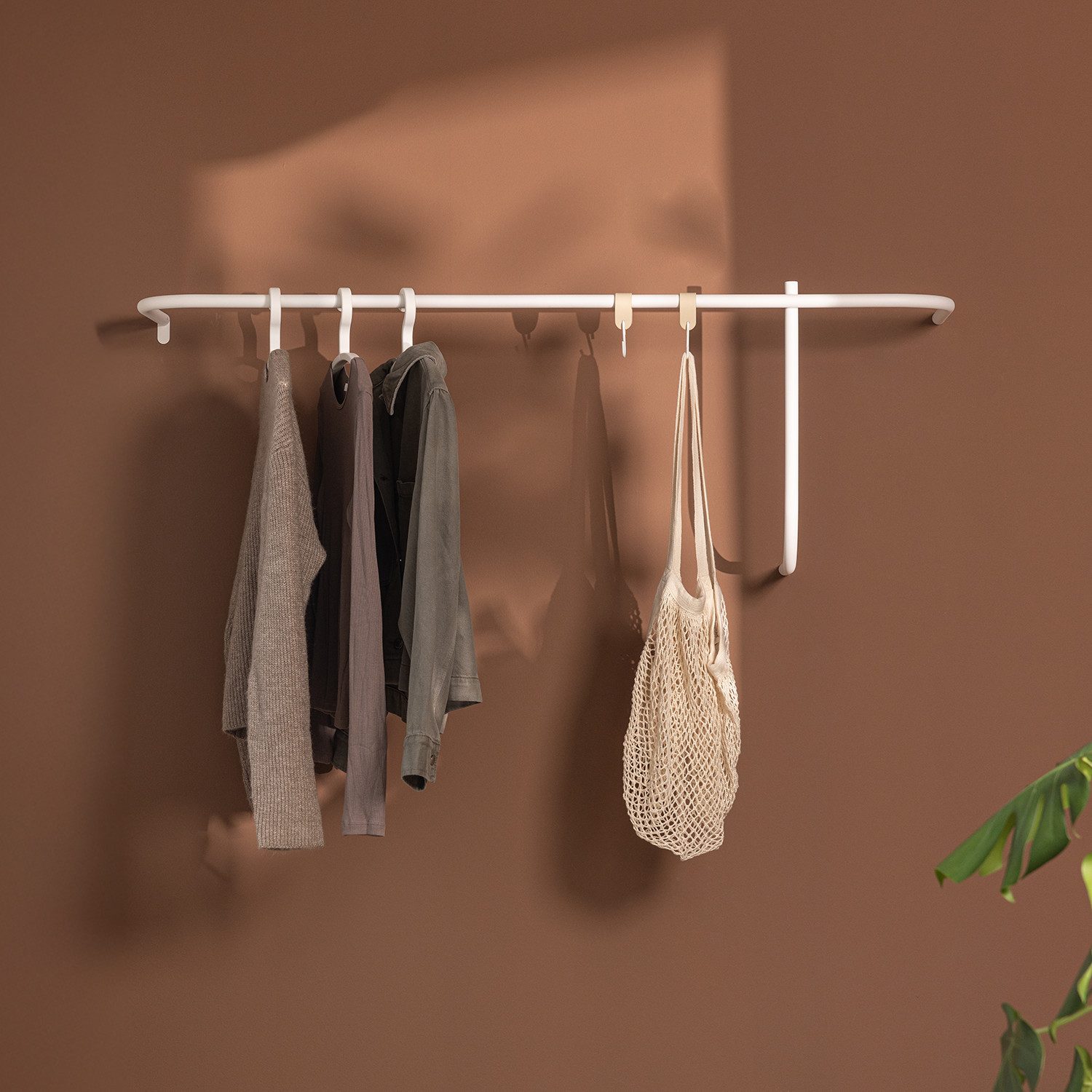 Metallbude Garderobenstange Garderobe TAMINA, vertikal oder horizontal nutzbar
