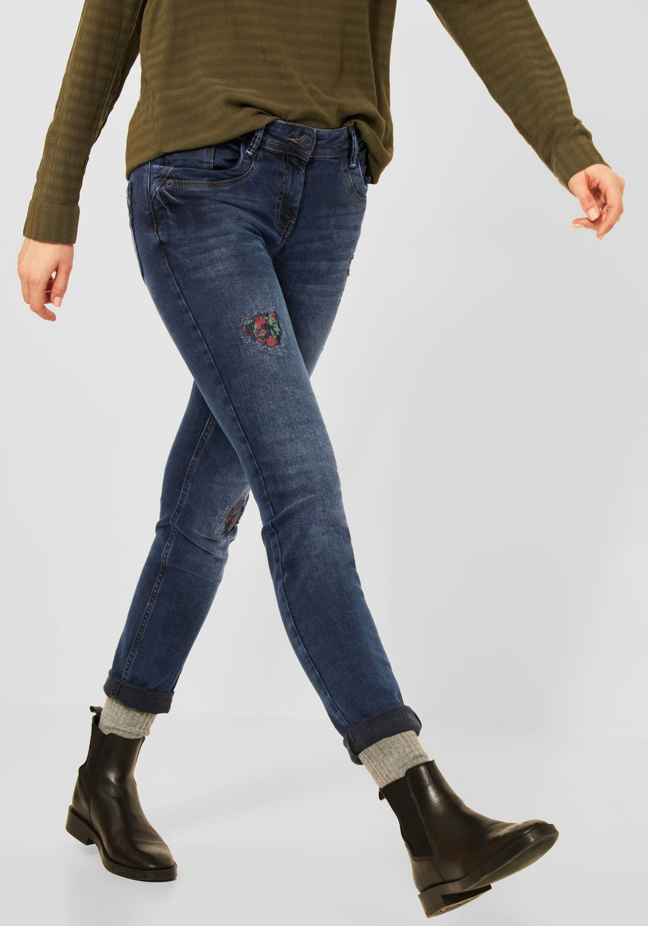 Cecil Loose-fit-Jeans Style Scarlett tolle Flicken Details mit Blumen Muster