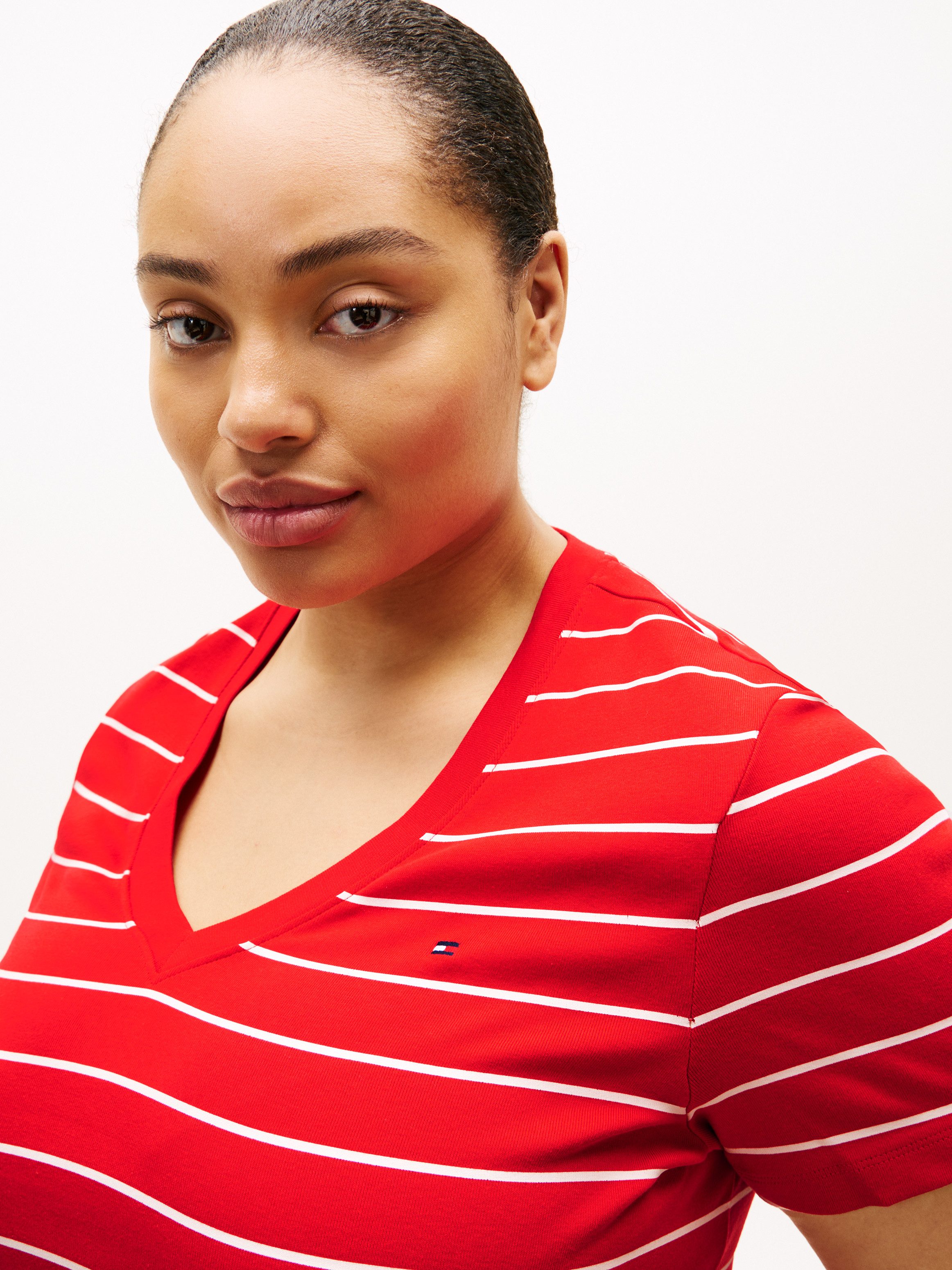 Tommy Hilfiger Curve V-Shirt CRV SLIM CODY V-NK SS in großen Größen günstig online kaufen