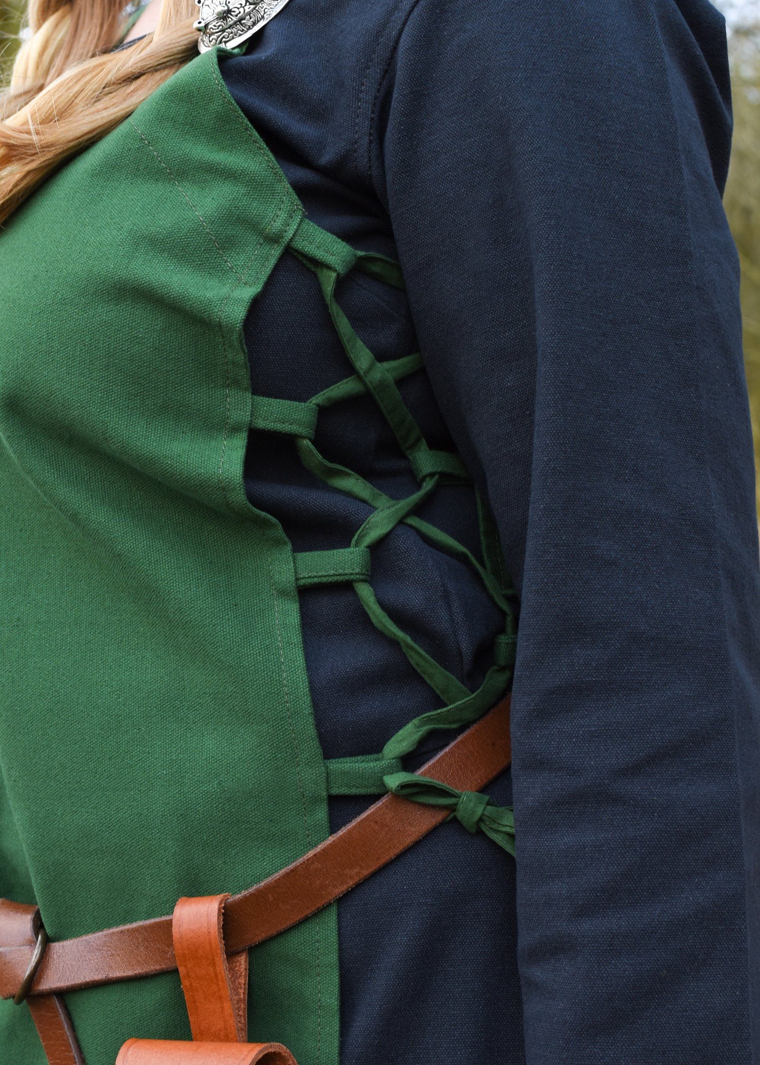 Battle Merchant Ritter-Kostüm Wikinger Überkleid Tinna, grün