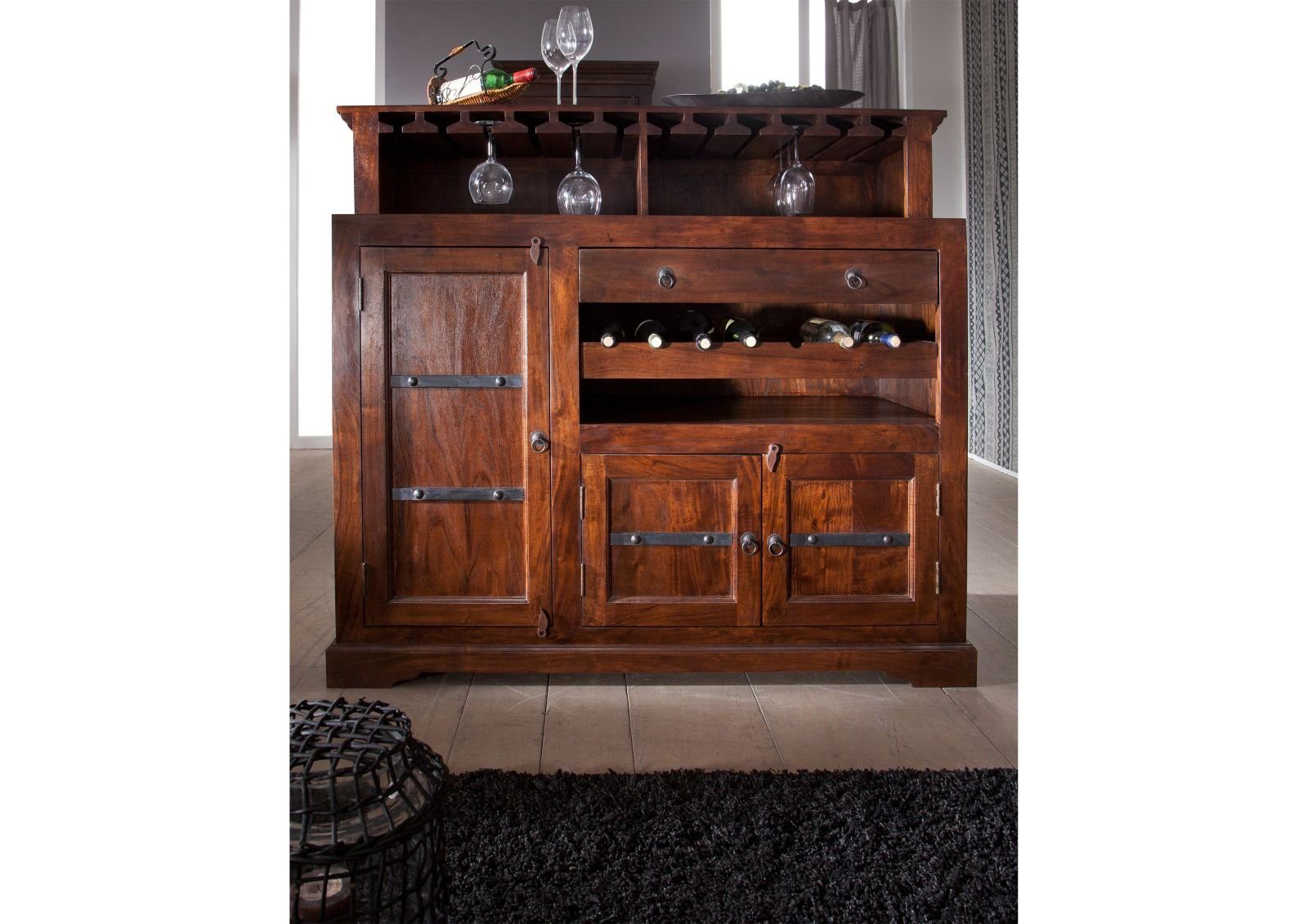Massivmoebel24 Barschrank OXFORD (Bar Akazie 140x66x125 nougat lackiert OXFORD #903) Bar Akazie 140x66x125 nougat lackiert OXFORD #903