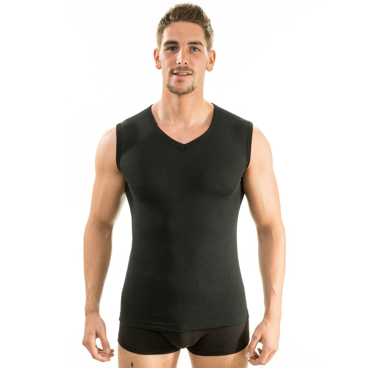 HERMKO Funktionsunterhemd 63050 Herren Funktions Tank Top mit V-Ausschnitt günstig online kaufen