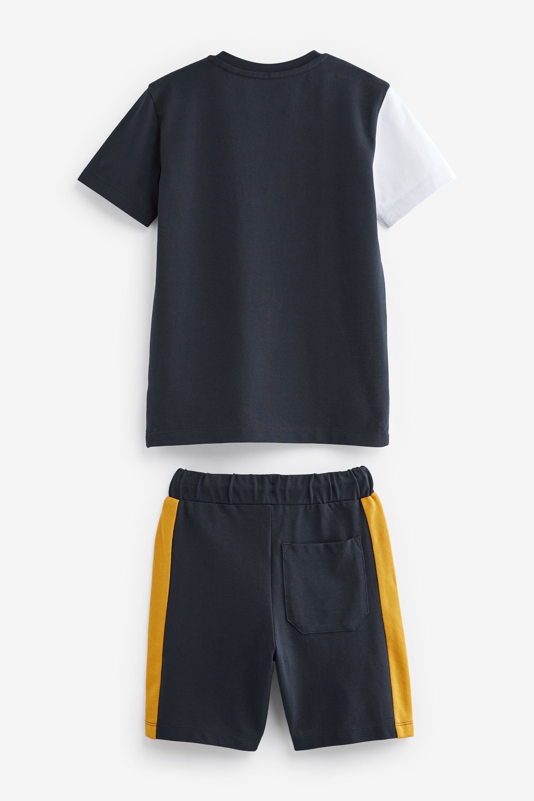 Next T-Shirt Farbblock-T-Shirt (2-tlg) Shorts & Shorts im Set und
