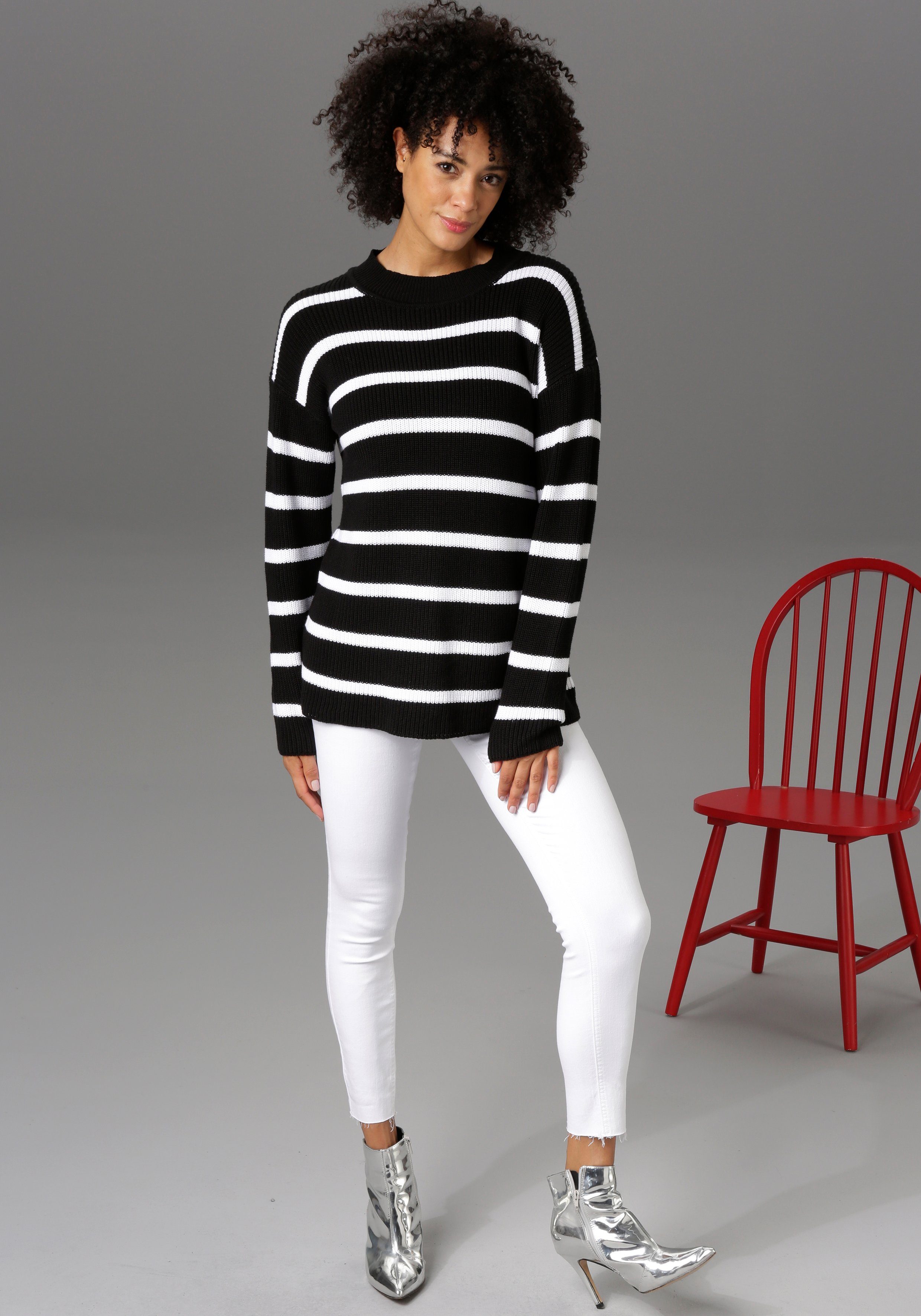 Aniston CASUAL Beinabschluss Skinny-fit-Jeans ausgefransten - regular mit waist white