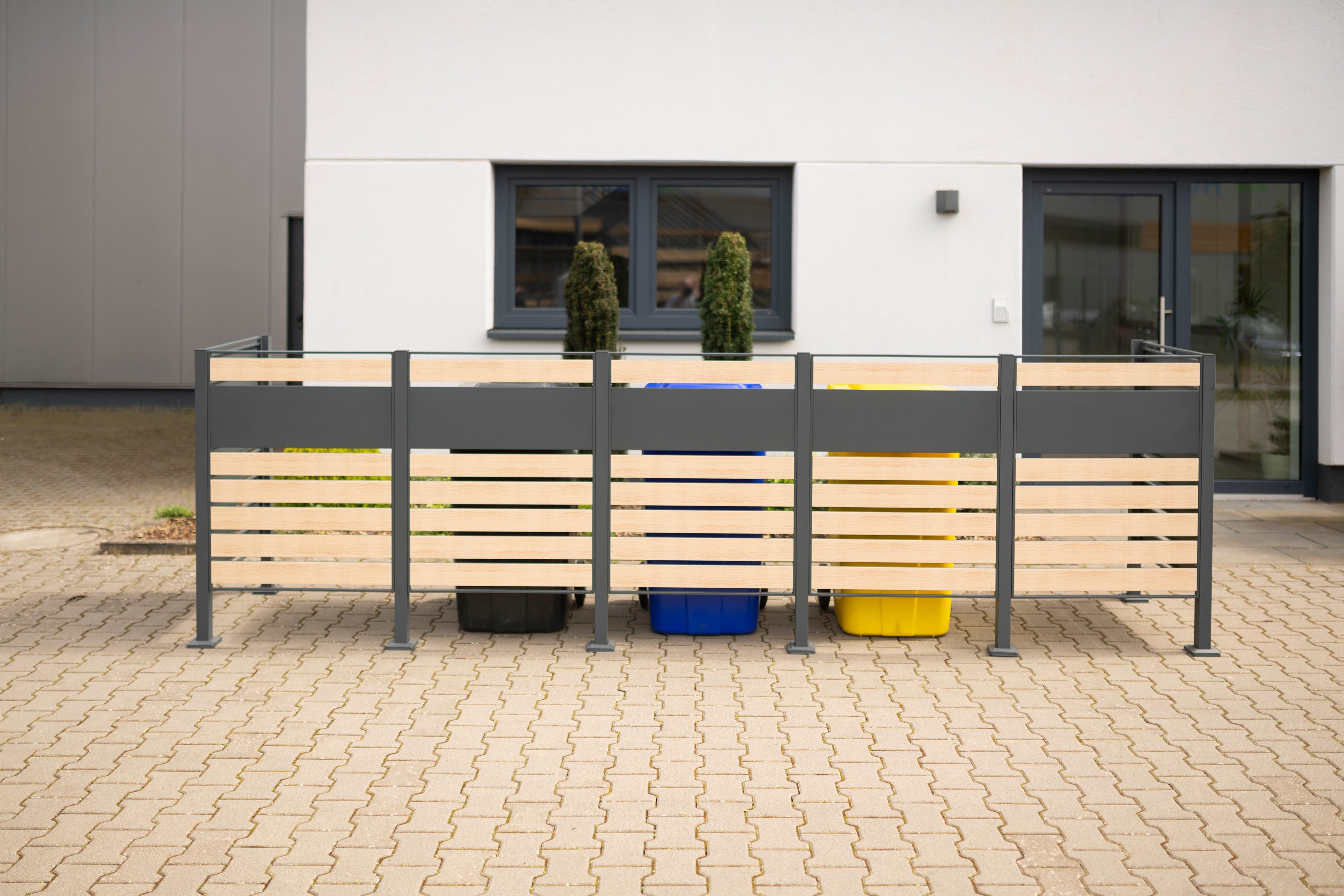 WESTMANN Mülltonnenbox Planum, Platz für 5 Mülltonnen je 240 L
