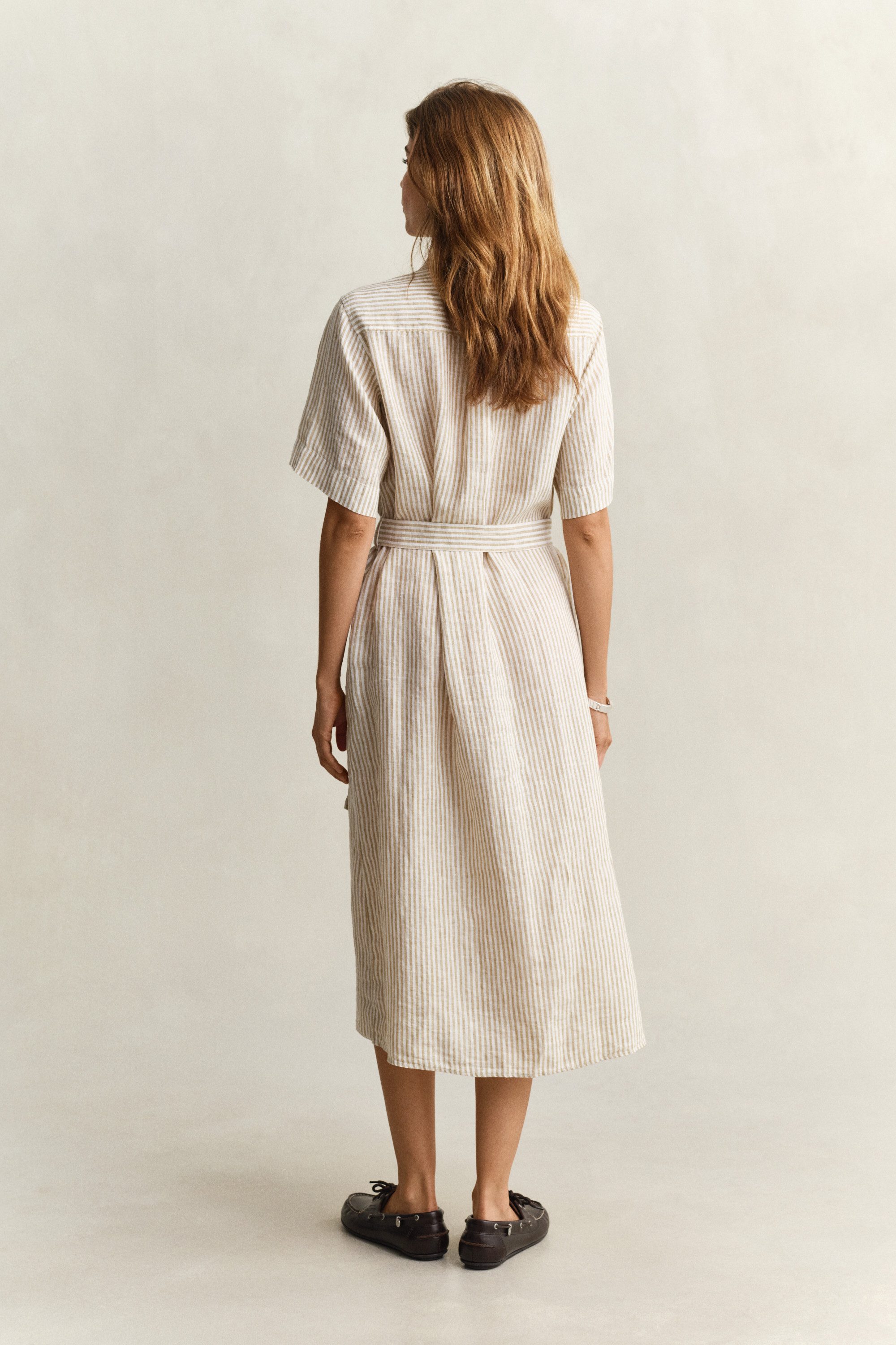 Gant Hemdblusenkleid STRIPED LINEN Regular fit mit Bindegürtel – Bild 2 von 5