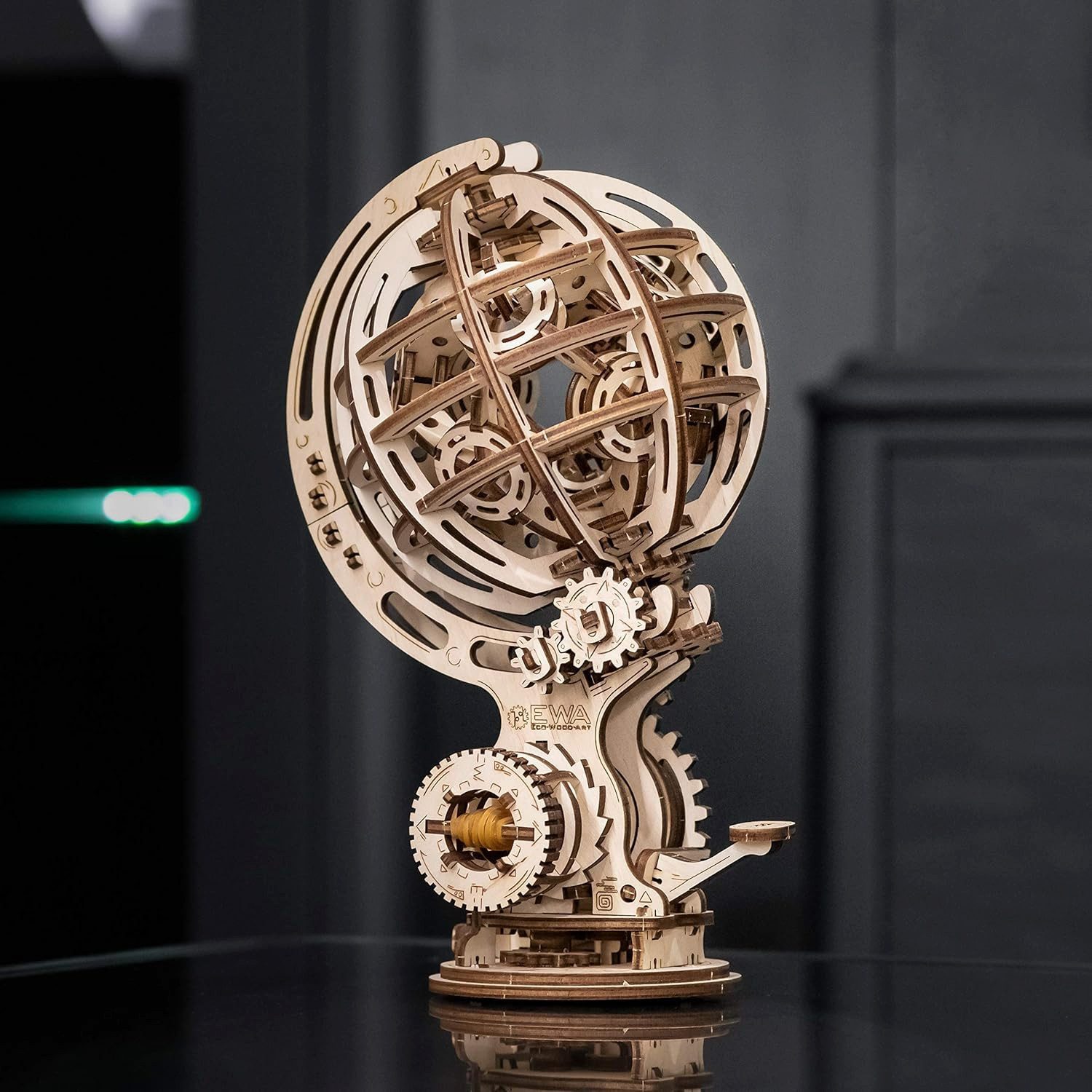 Eco Wood Art Modellbausatz Eco-Wood-Art Kinetic Globe Mechanisches Holzpuzz günstig online kaufen