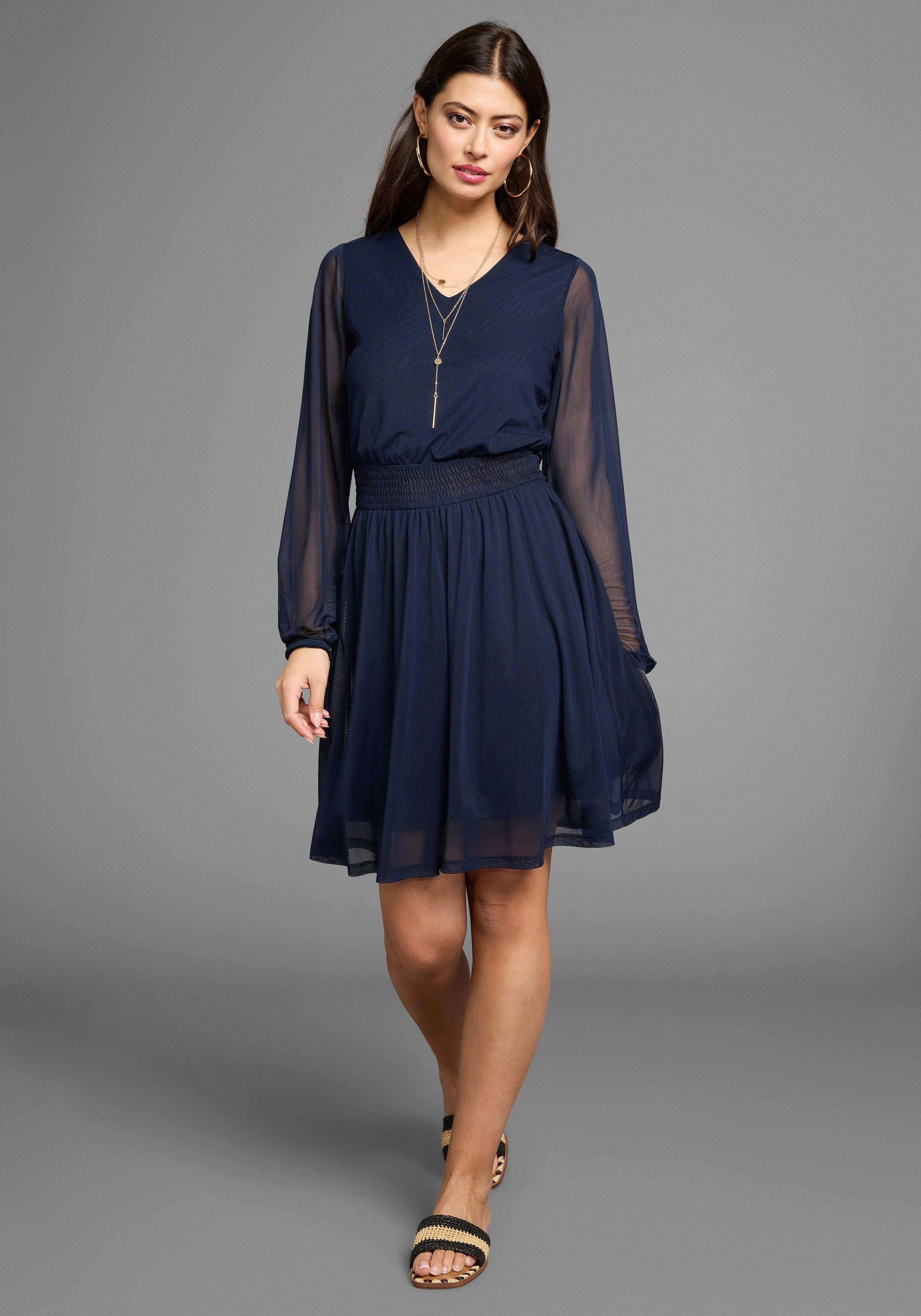 Laura Scott Meshkleid mit Smok-Einsatz günstig online kaufen