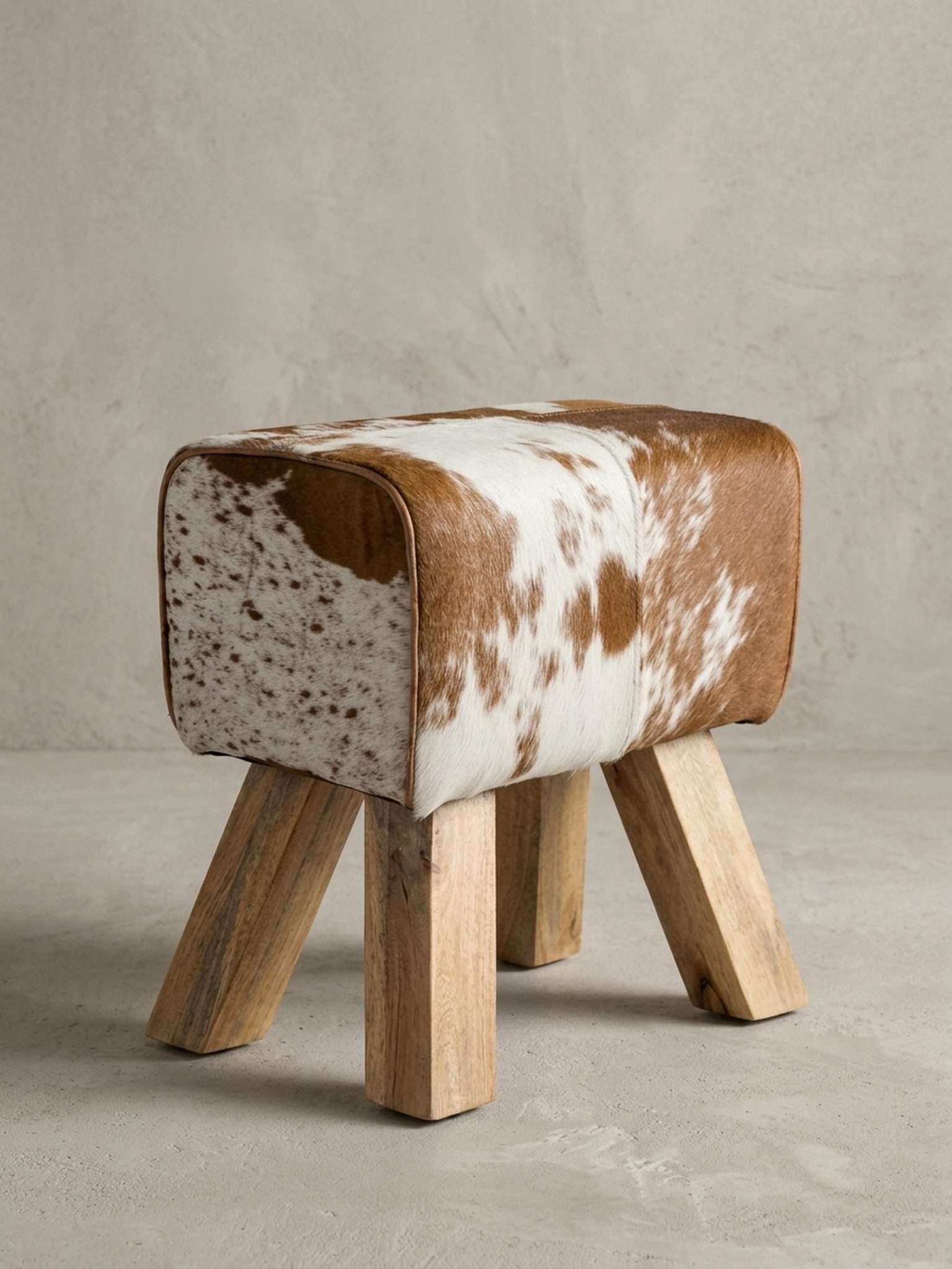 KADIMA DESIGN Sitzhocker Design Turnbock Sitzhocker Ziegenfell Braun / Weiß 40 x 30 x 47 cm (Beistellhocker Fußhocker), Turnhocker Hocker Fellhocker Springbock