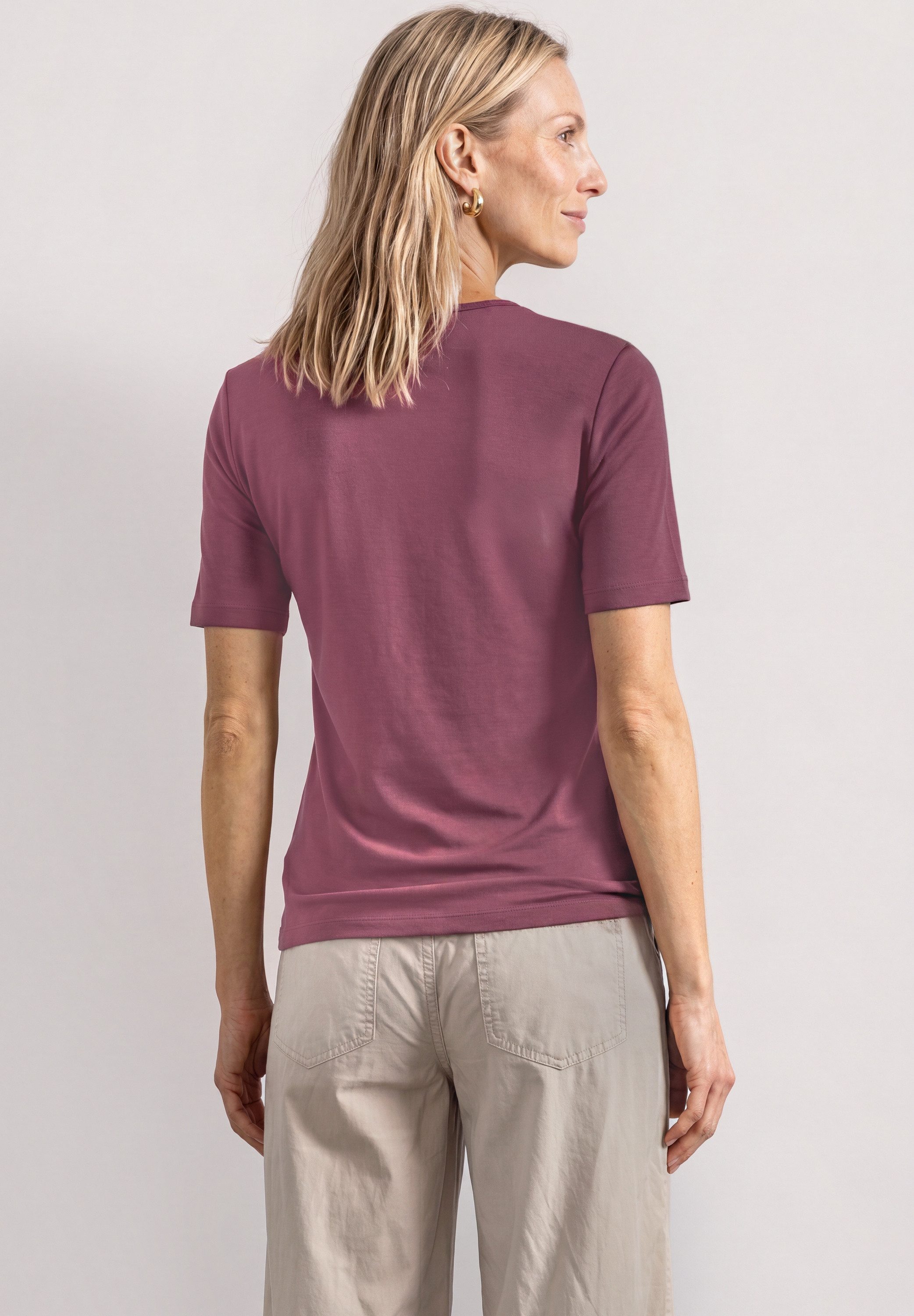 STREET ONE Kurzarmshirt Style Ada Sommershirt mit Herz-Ausschnitt