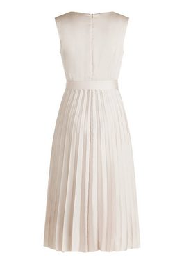 Betty&Co Maxikleid mit Plissee (1-tlg) Plissee