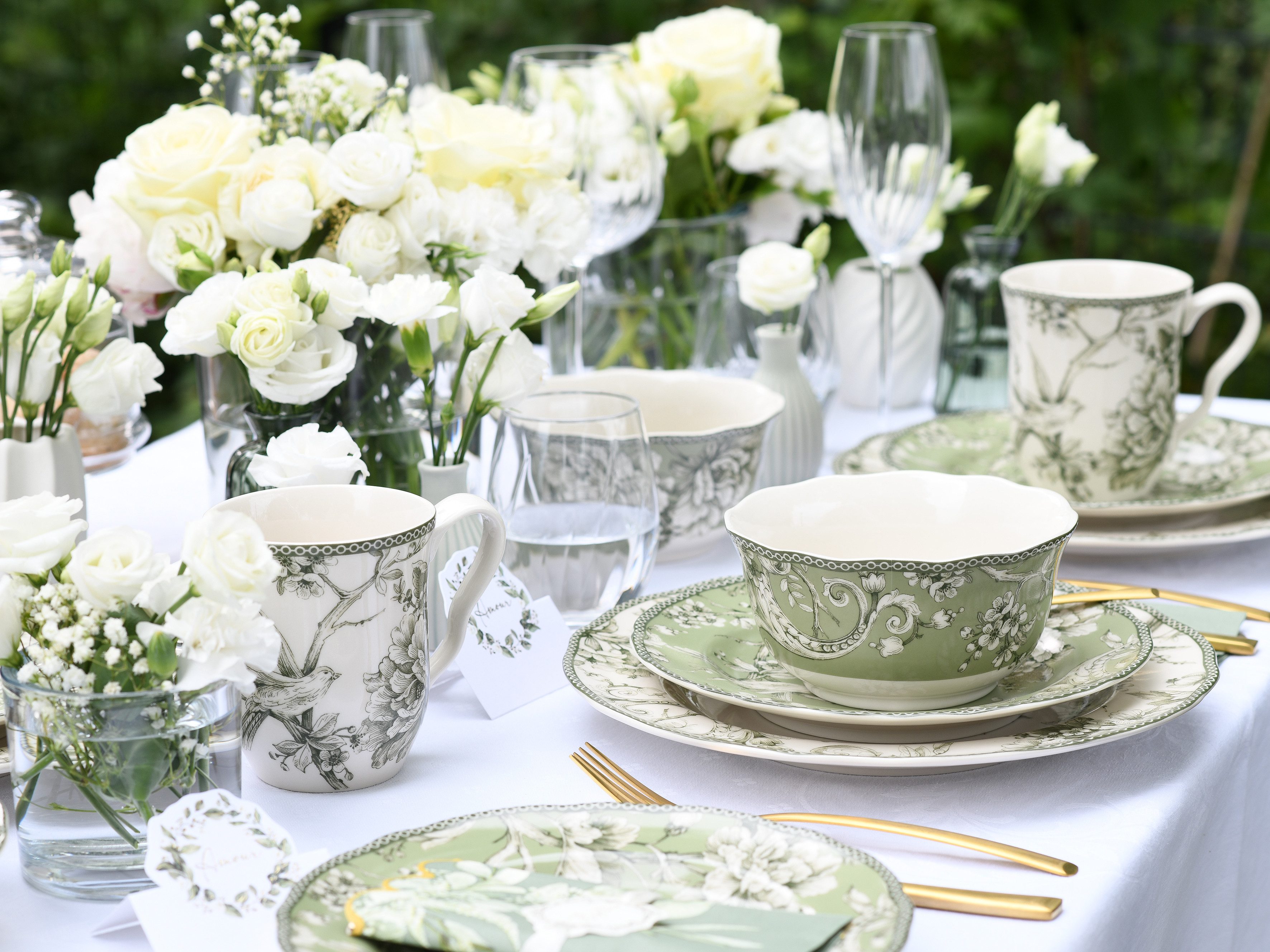 CreaTable Kombiservice Adelaide, Service 16-tlg. (16-tlg), 4 Personen, Porzellan, Nostalgischer Vintage Dekor, Elegante Form