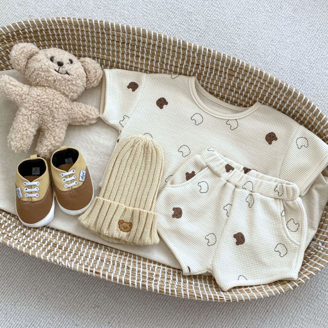 Shirt & Shorts Jungen Outfit Set T-Shirt und kurze Hose Waffle Look mit Bärenmuster