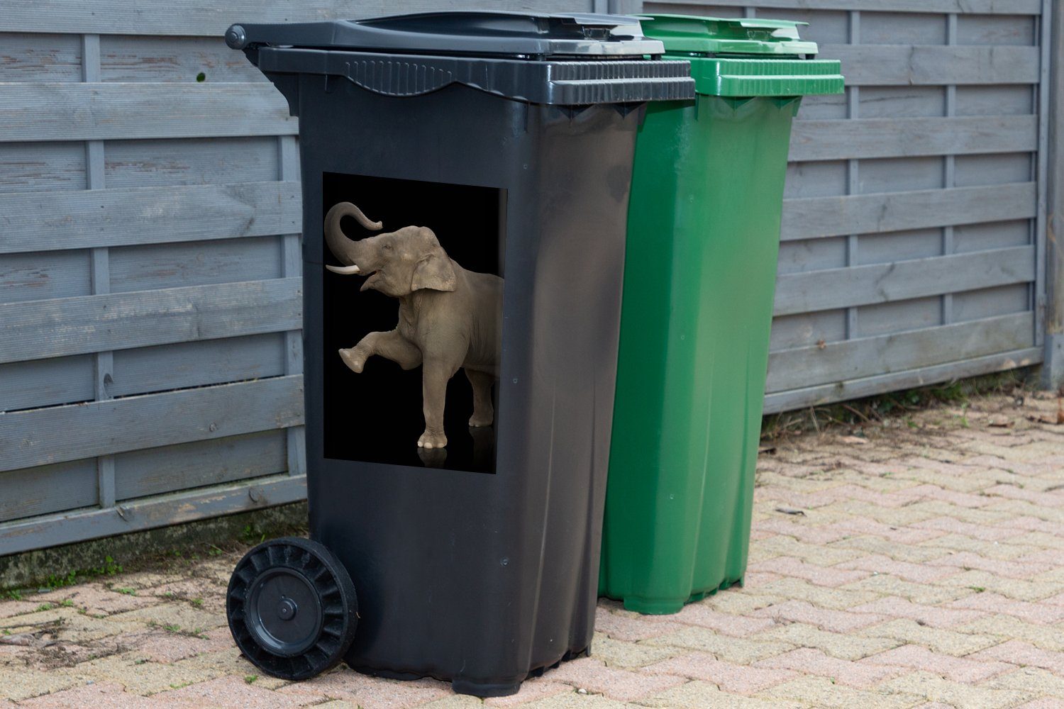 MuchoWow Wandsticker Elefant - St), (1 Schwarz Abfalbehälter Sticker, Mülleimer-aufkleber, - Container, Porträt Mülltonne, - Tiere