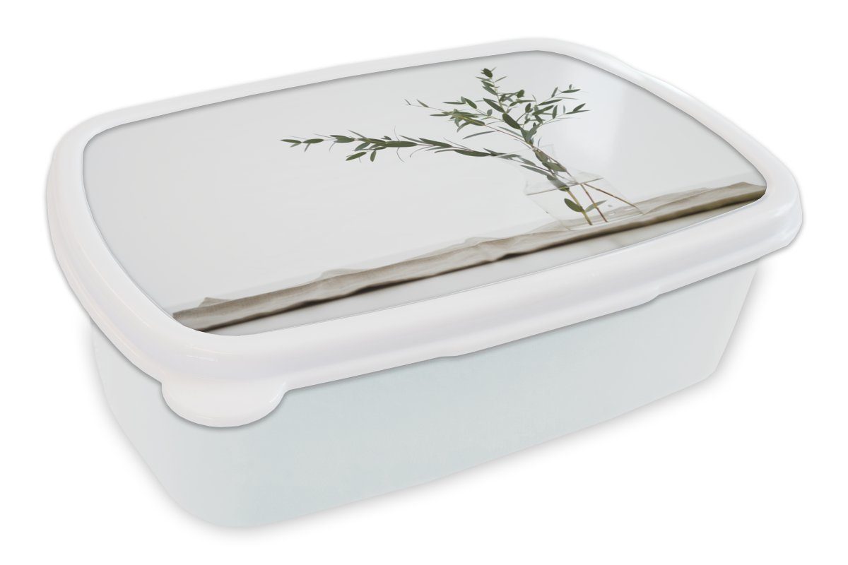 MuchoWow Lunchbox Eukalyptuszweige in einer Glasvase, Kunststoff, (2-tlg), Brotbox für Kinder und Erwachsene, Brotdose, für Jungs und Mädchen weiß