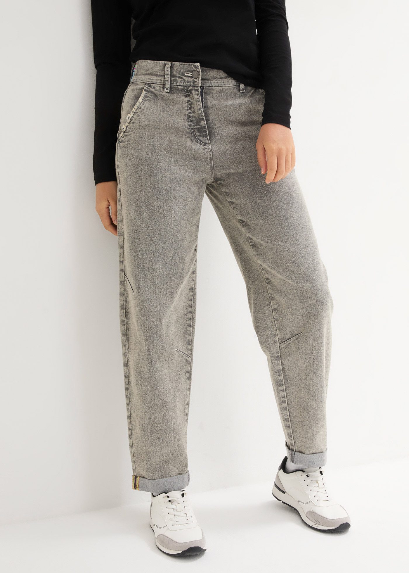 bonprix Boyfriend-Jeans weites Bein, Loose Fit, mit bequemem Gummi am hinteren Bund