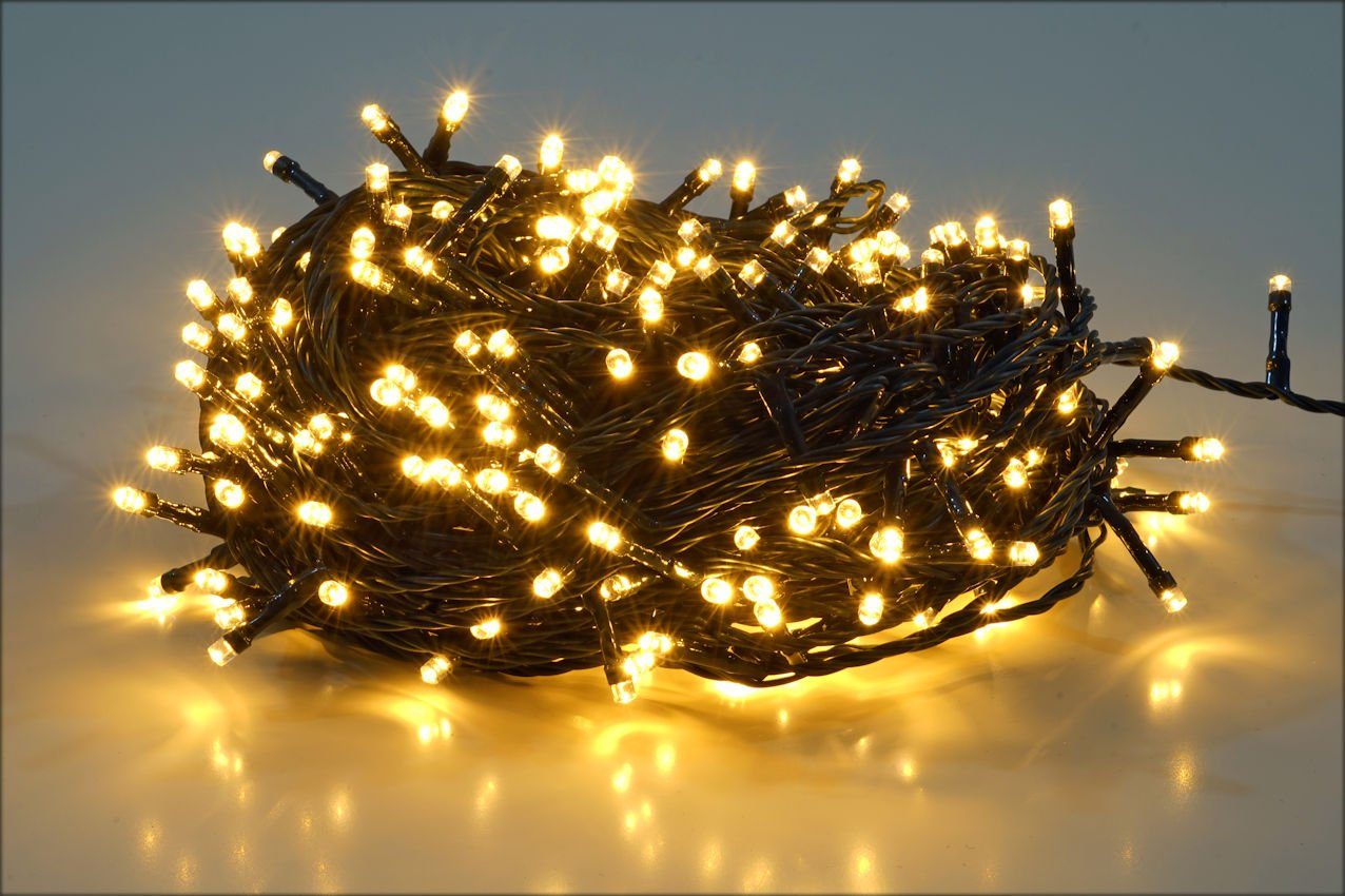 Spetebo LED-Lichterkette Weihnachts Lichterkette warm weiß - 480 LED / 36 m günstig online kaufen