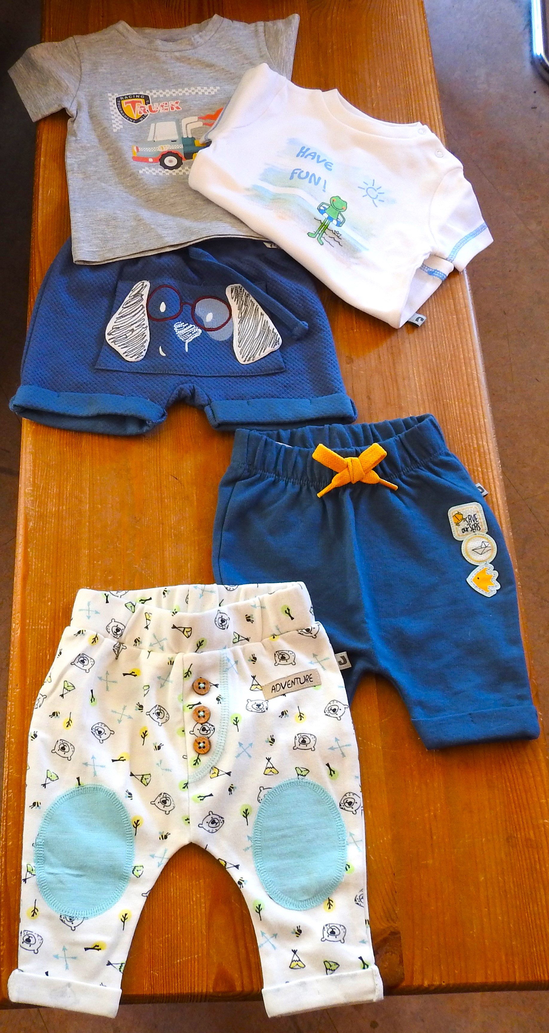 JACKY Shirt & Shorts Dr. Wuff