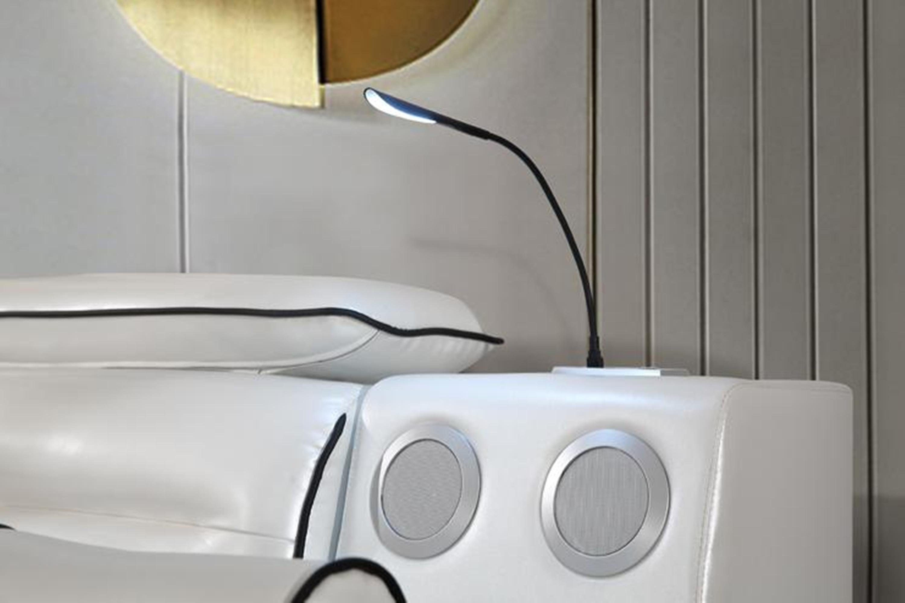 JVmoebel Bett Multifunktions Polsterbett mit USB-Anschluss und eleganter Optik, Made in Europa