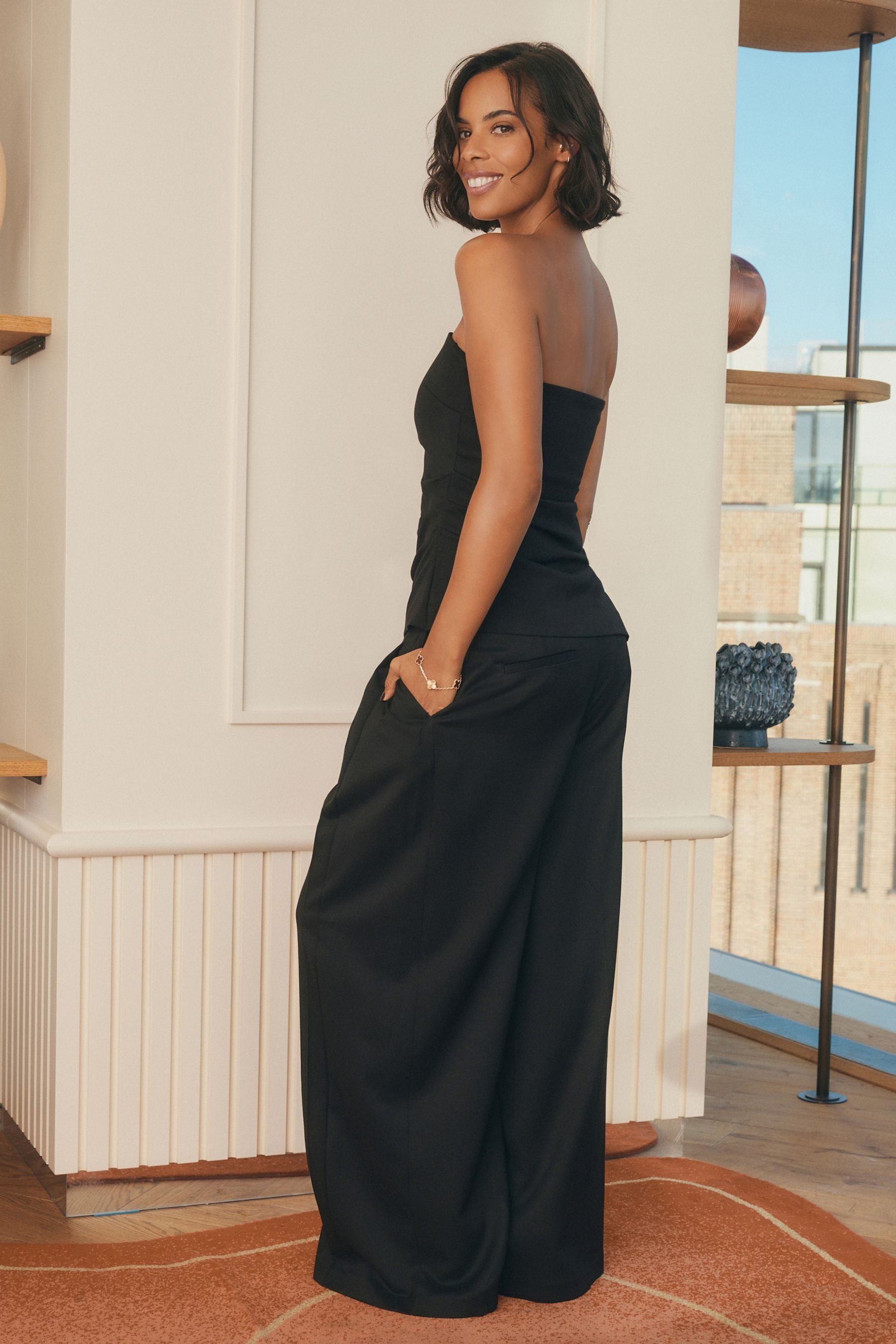 Next Bandeautop Rochelle Humes Bandeau-Rüschentop, Kurzgröße günstig online kaufen