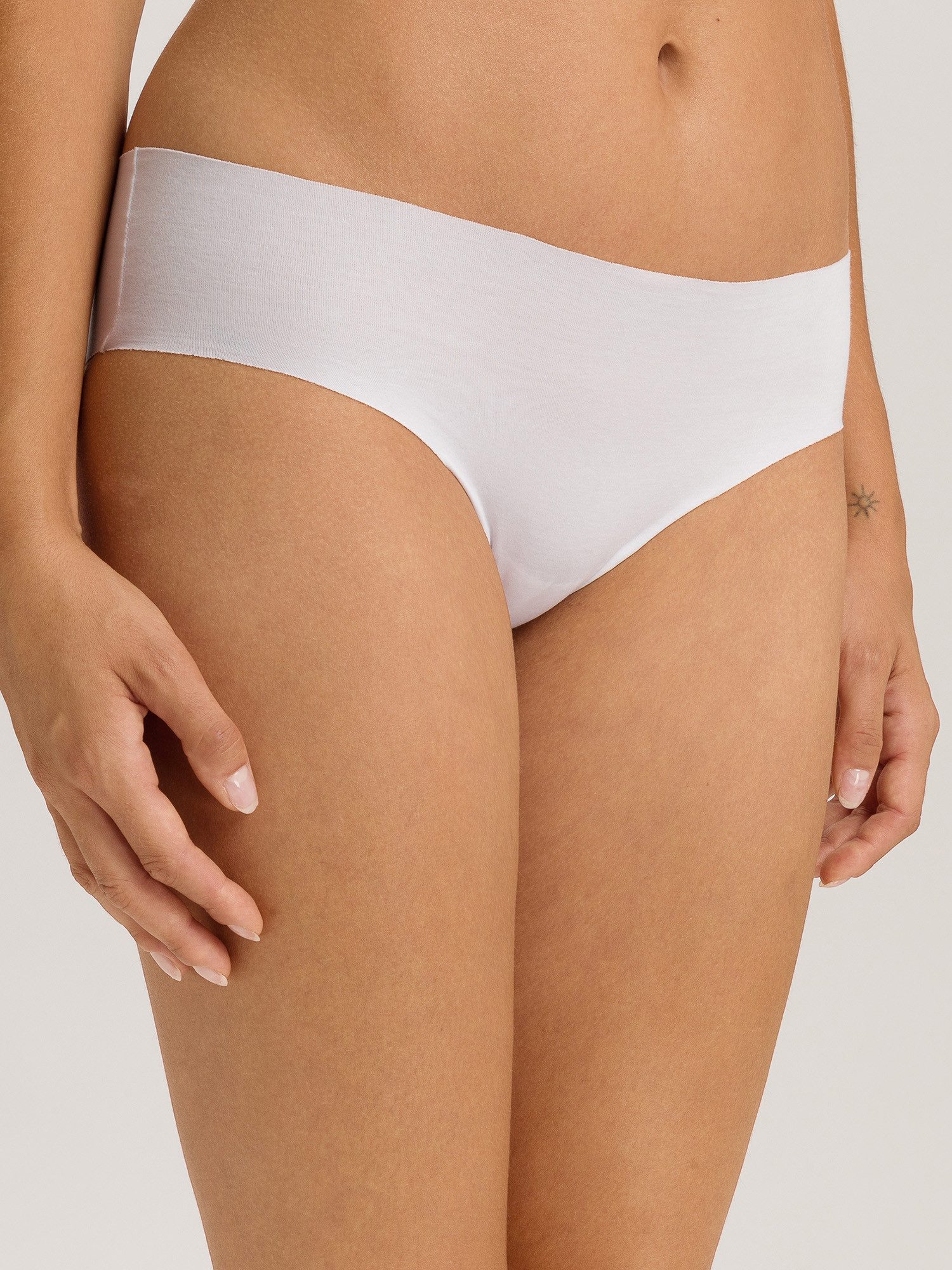 Hanro Midislip Invisible Cotton Midi-slip panty-s shorts