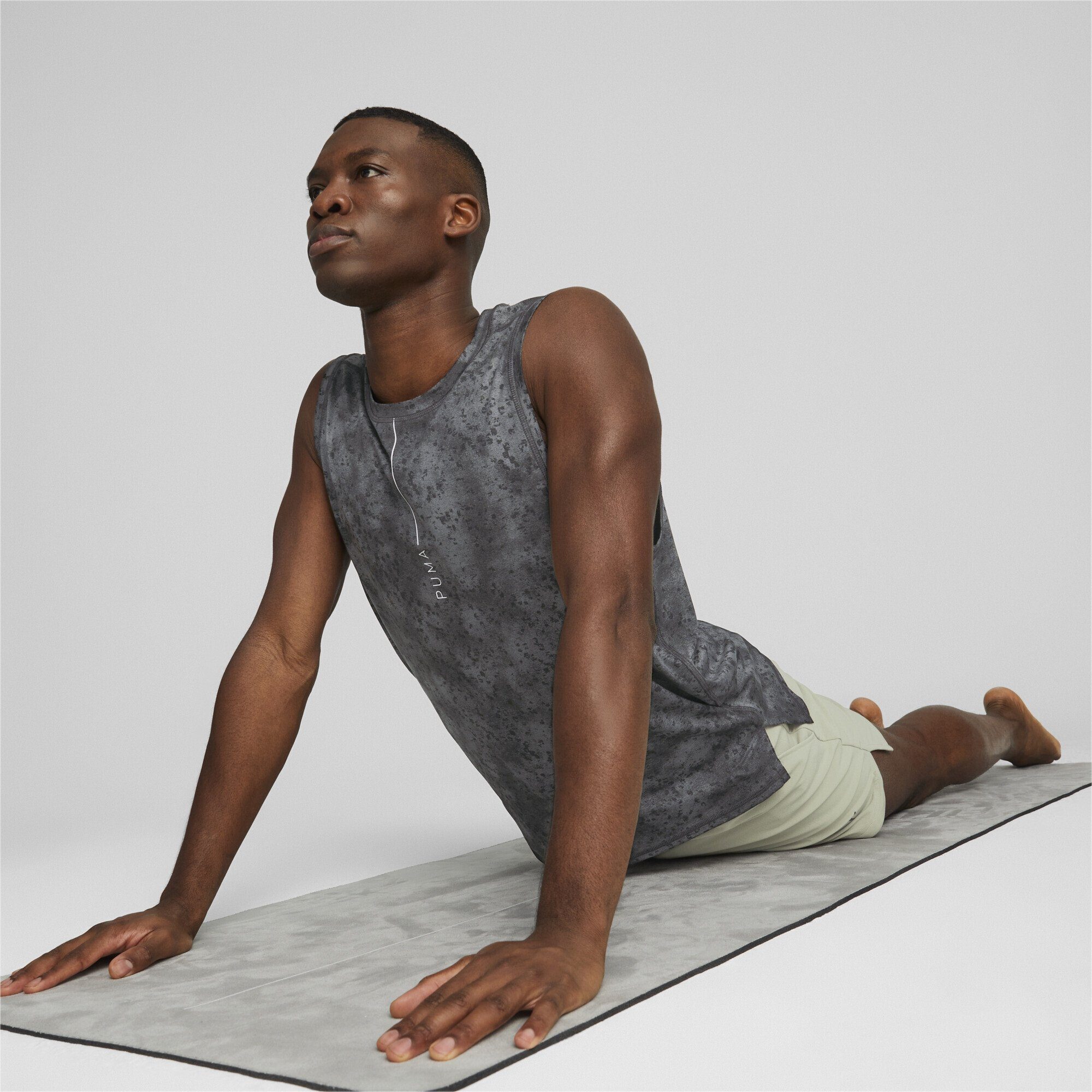 Yogashirt Training Tanktop PUMA Herren Lite Yogini Black Printed