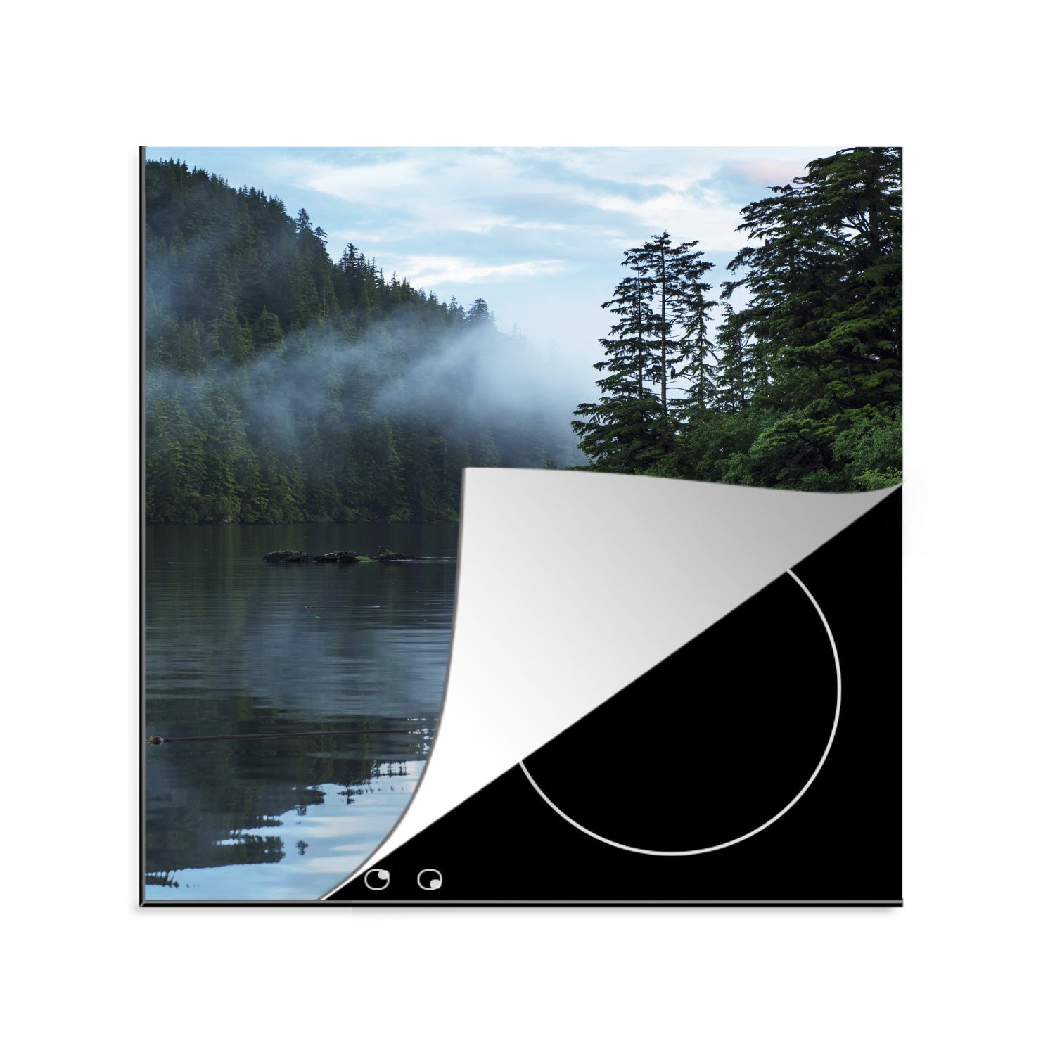 MuchoWow Herdblende-/Abdeckplatte Nebel über dem See im Haida Gwaii Archipel in Kanada, Vinyl, (1 tlg), 78x78 cm, Ceranfeldabdeckung, Arbeitsplatte für küche