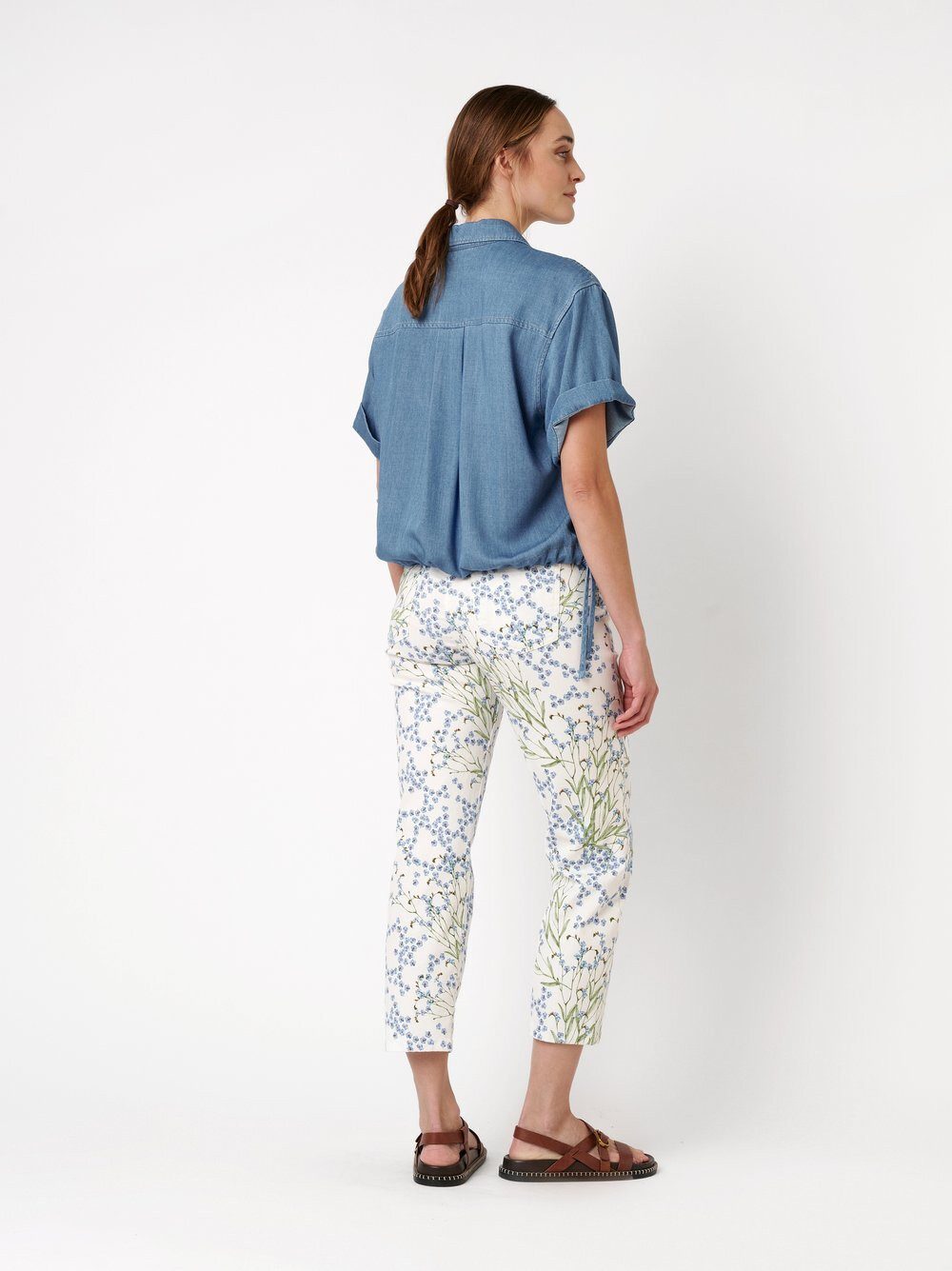 TONI Straight-Jeans Ella 7/8 mit Blütenprint