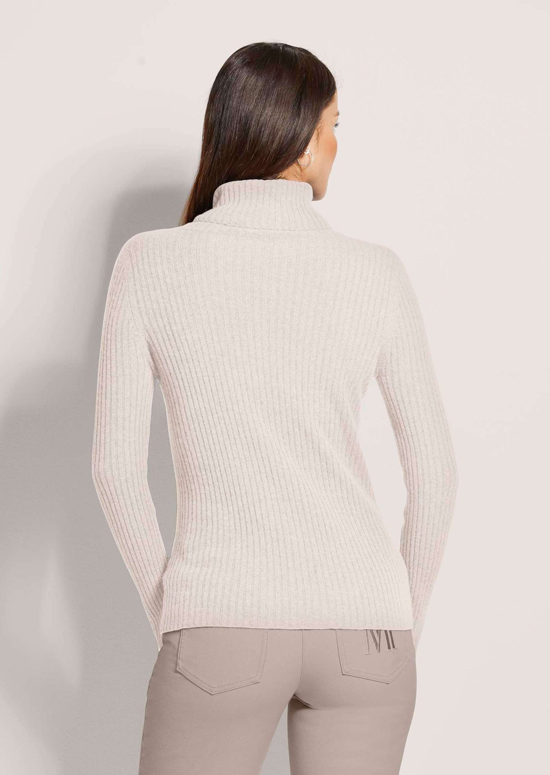 MADELEINE Strickpullover Rollkragenpullover aus Kaschmir Luxuriöser Rippstrick mit langem Rollkragen